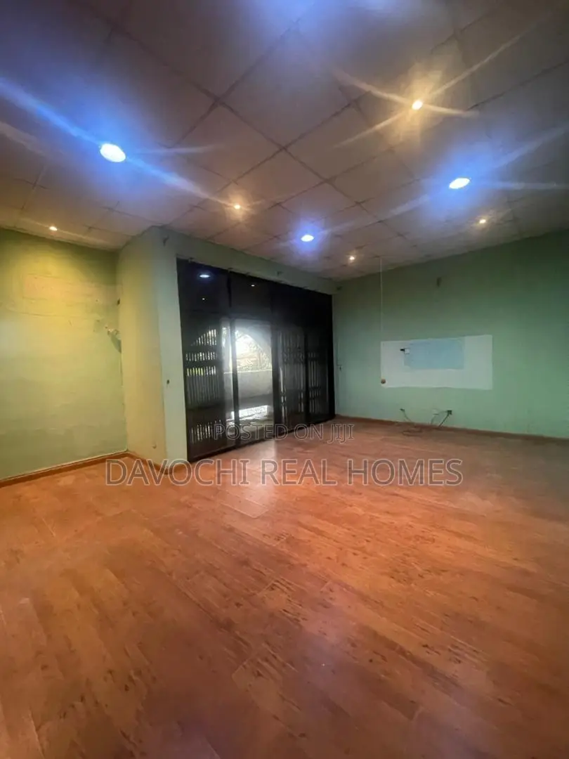 5bdrm Duplex in Lekki Phase1 for rent