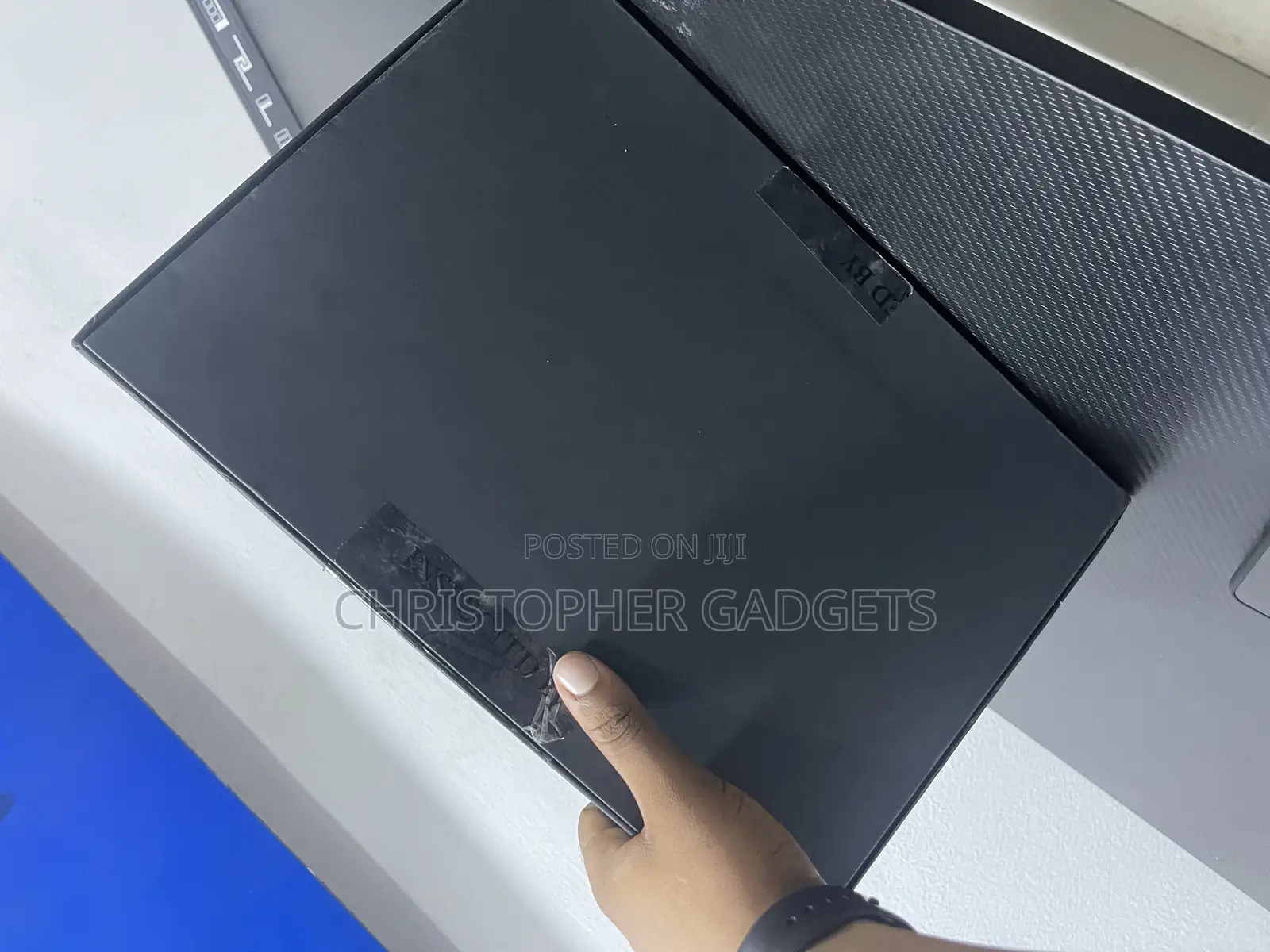 Laptop Asus ROG Zephyrus G16 16GB Intel Core Ultra 9 SSD 3T