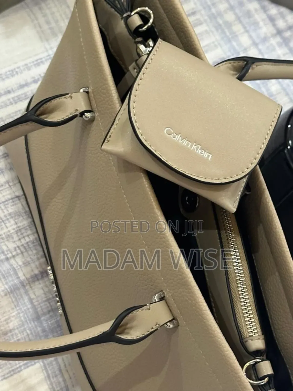 Calvin Klein Leather Handbag With Purse.