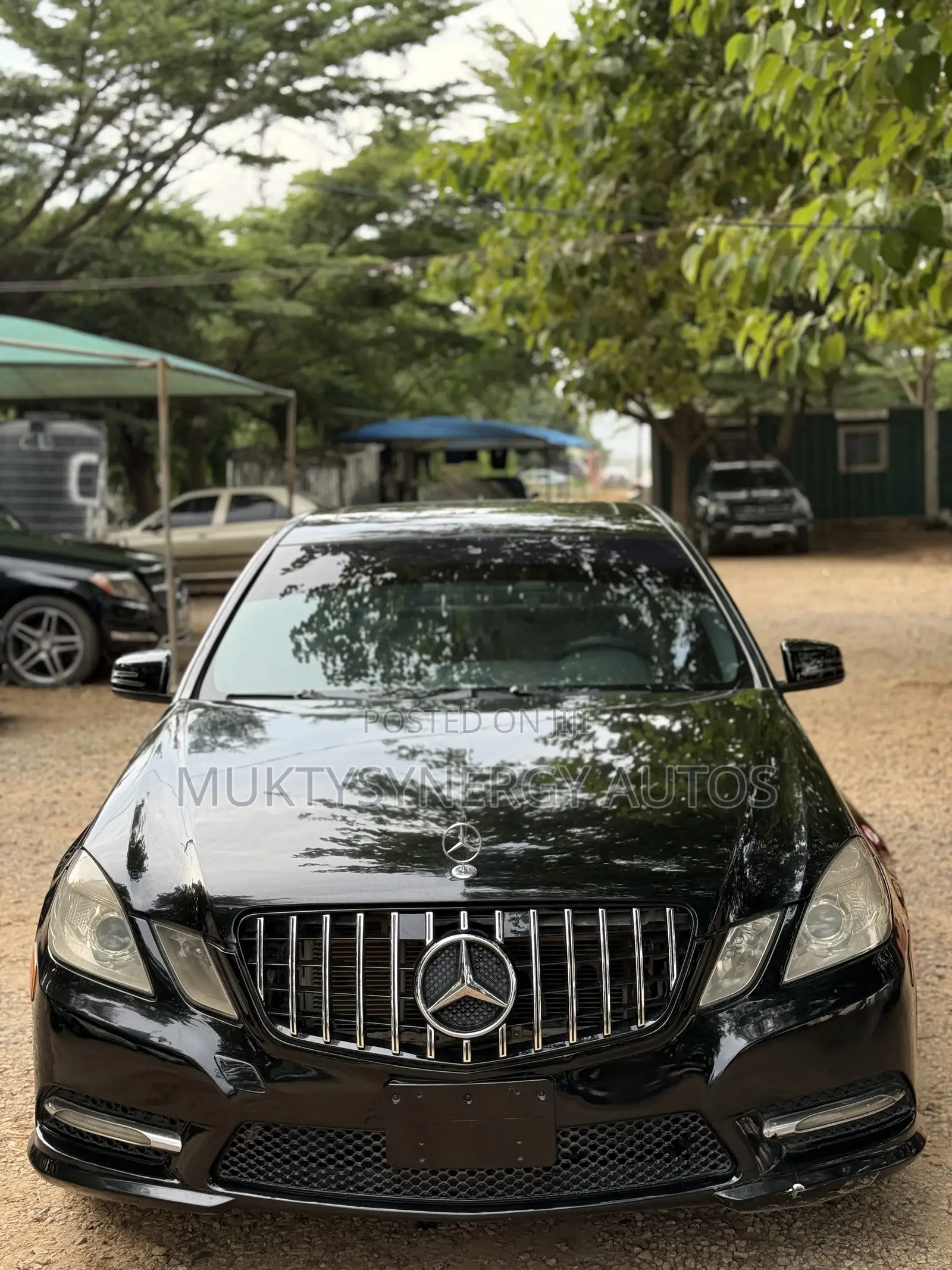 Mercedes-Benz E350 2011 Black