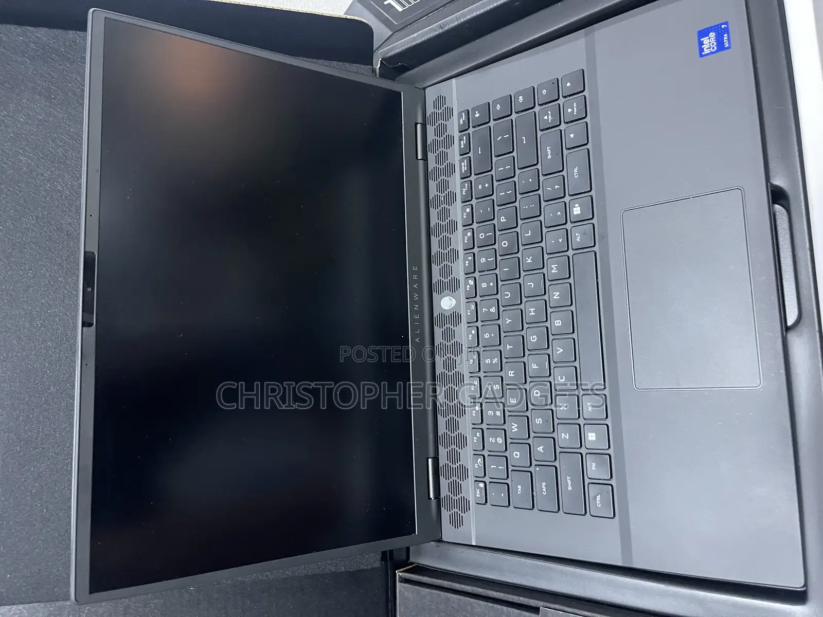 New Laptop Dell Alienware M16 R2 16GB Intel Core Ultra 7 SSD 1T