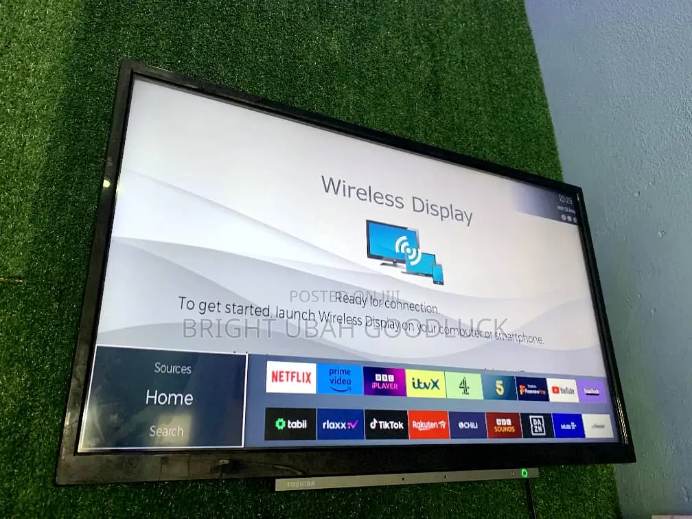 Toshiba 32 Inches Full Smart Tv With Mirror Casting Bluetoot