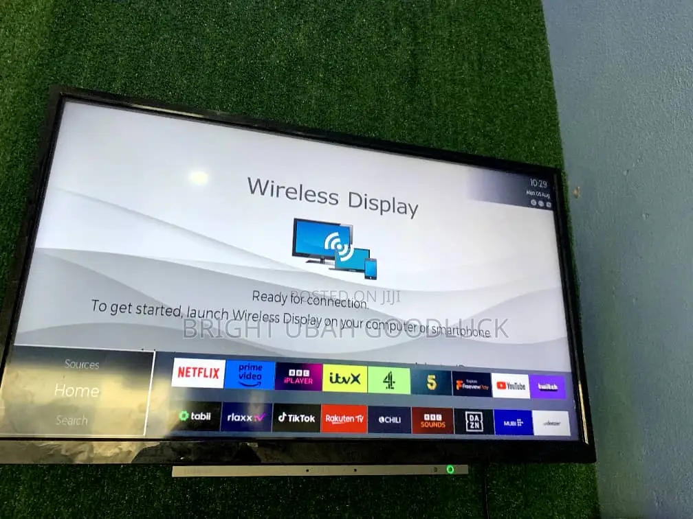 Toshiba 32 Inches Full Smart Tv With Mirror Casting Bluetoot