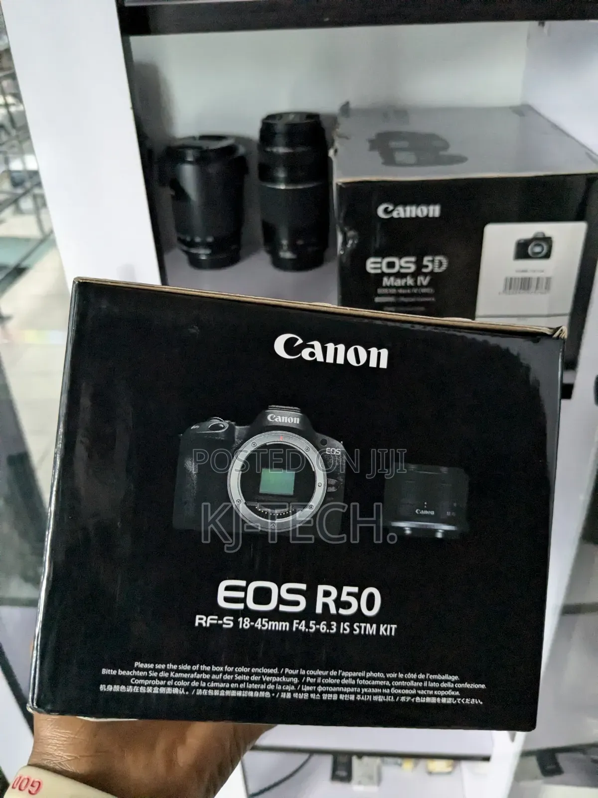 Canon Eos R50