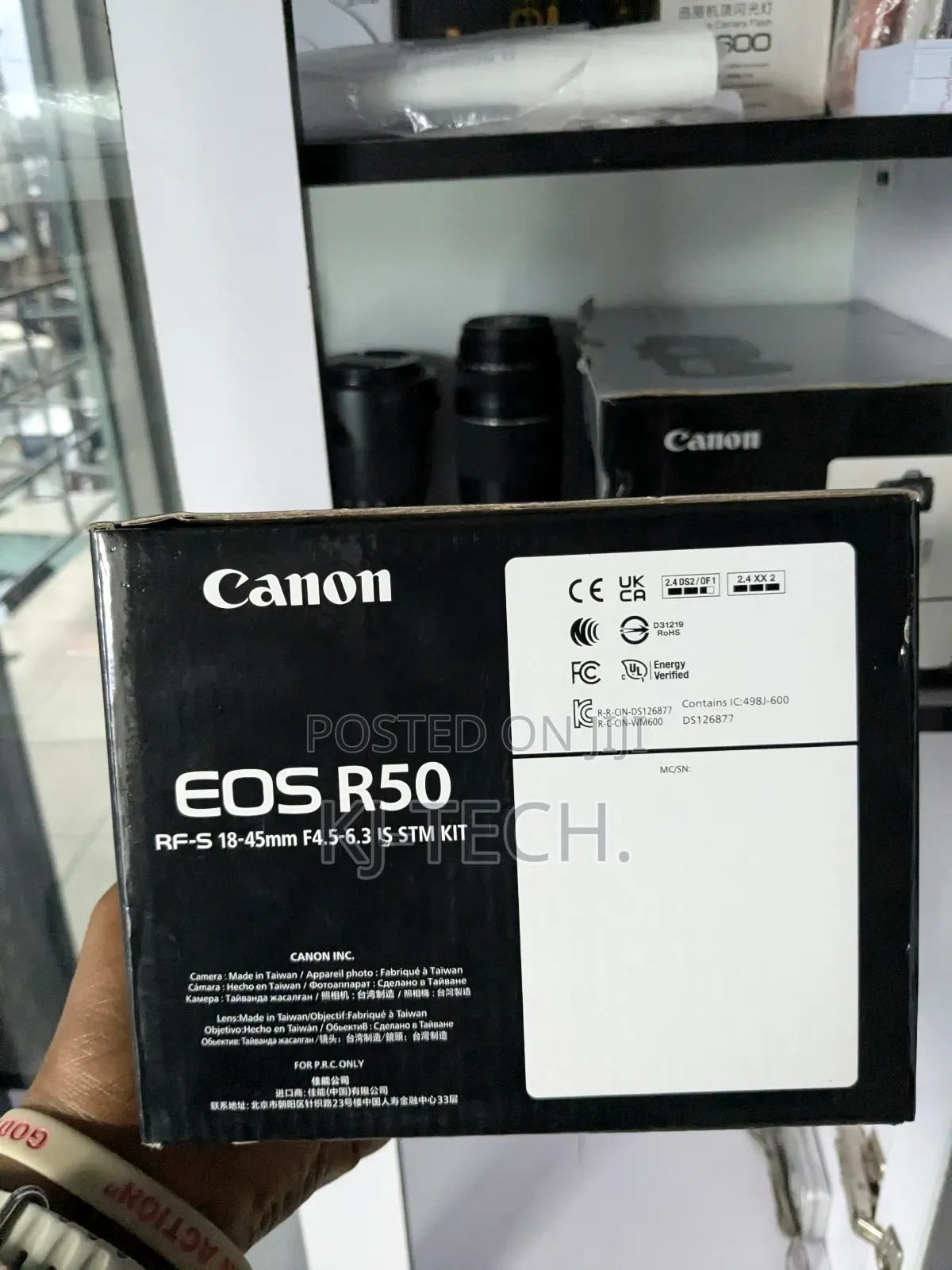 Canon Eos R50