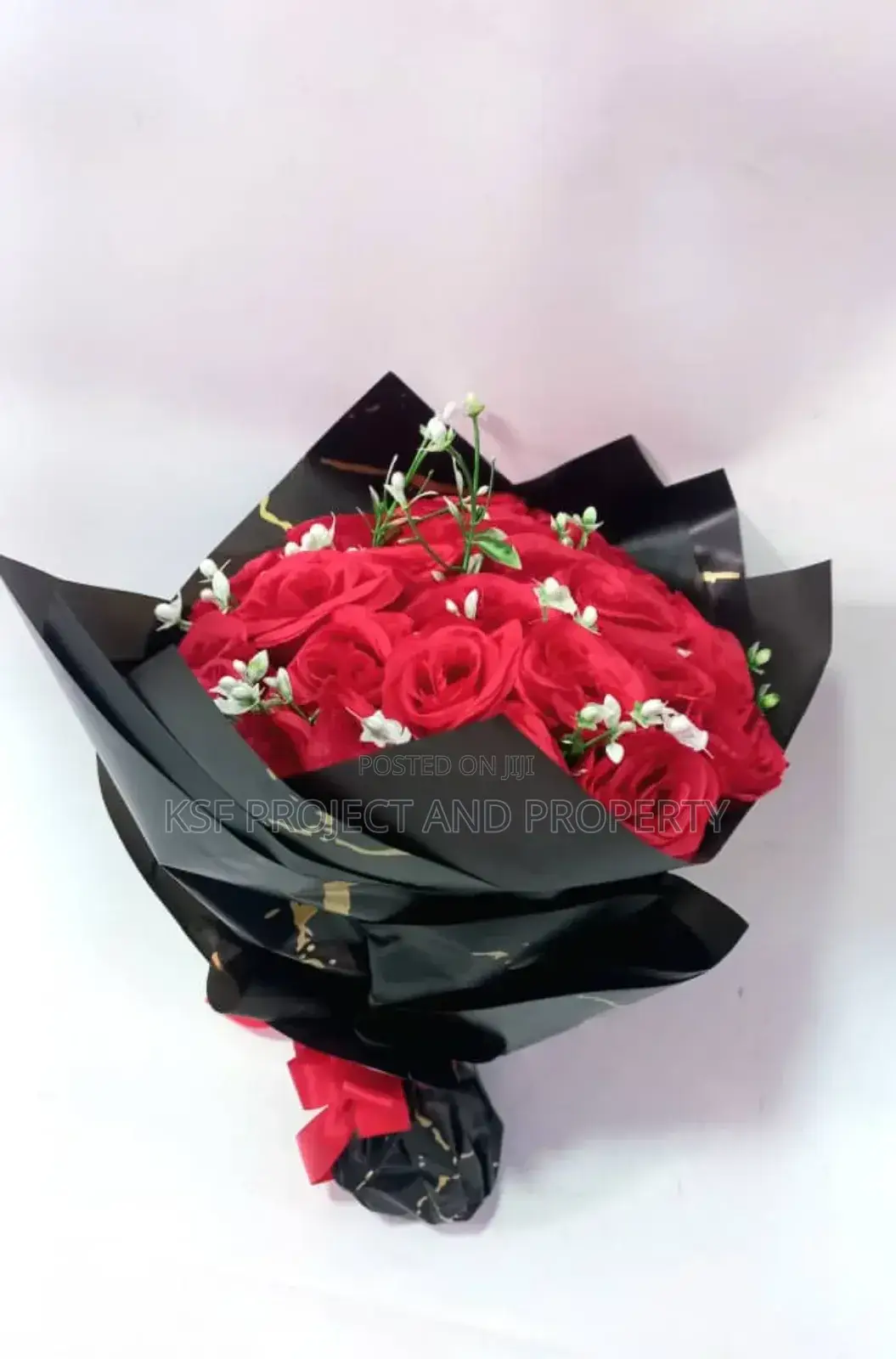 Red Rose Flower Bouquet