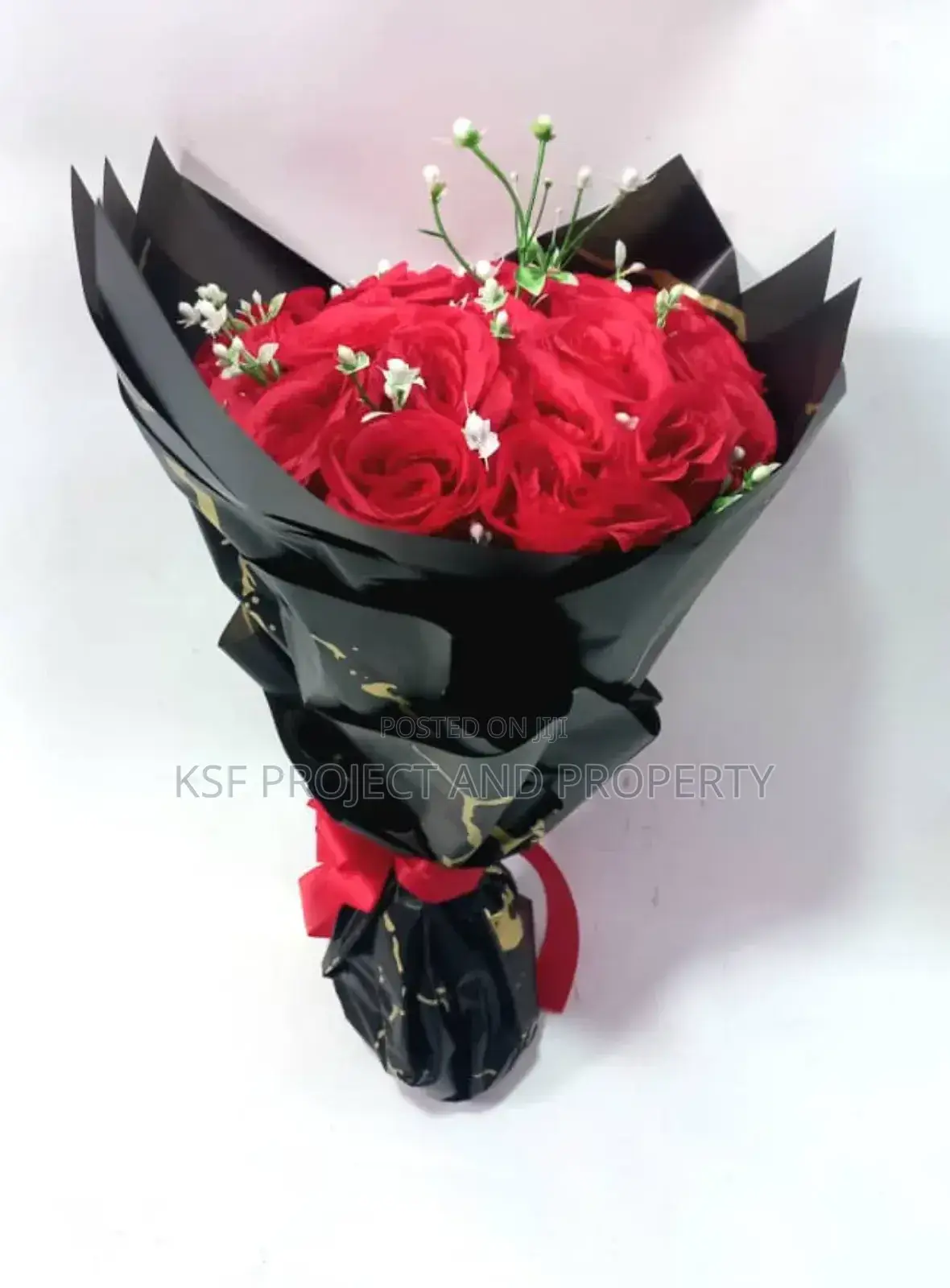 Red Rose Flower Bouquet