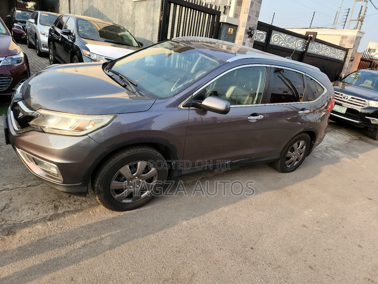 Honda CR-V Touring 4dr SUV AWD (2.4L 4cyl CVT) 2015 Gray