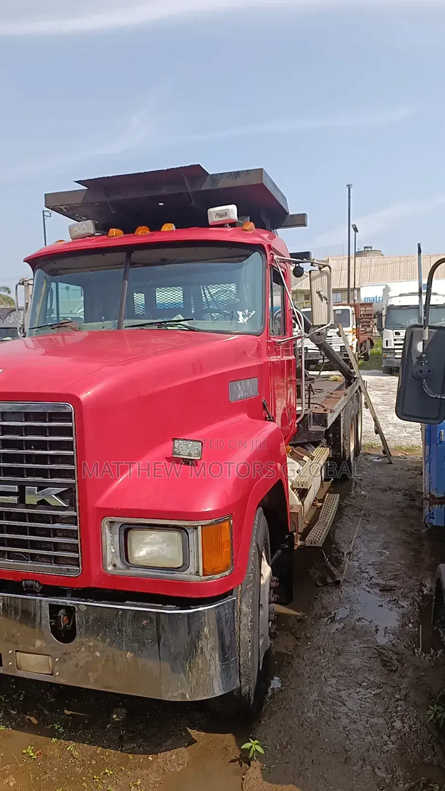Clean Used Multi Purpose Trailer Head/ Towing Van