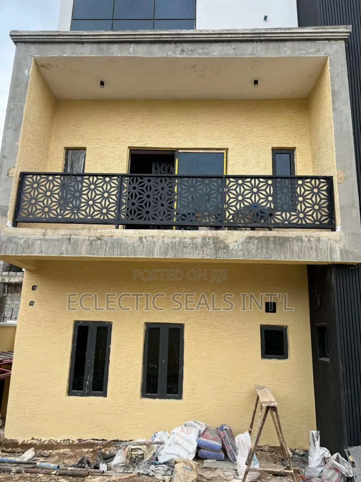 Gravitex Paint Professionals