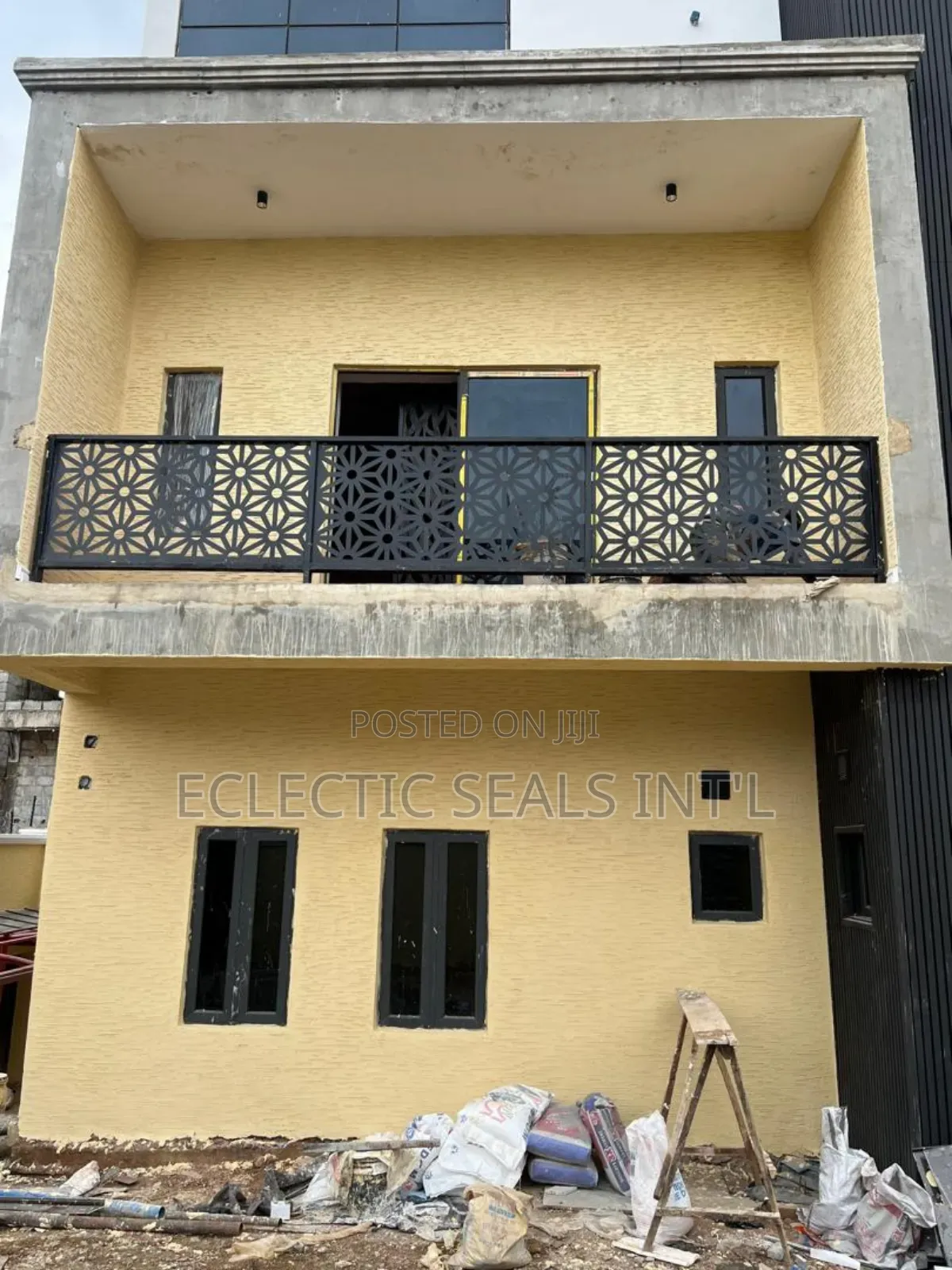 Gravitex Paint Professionals