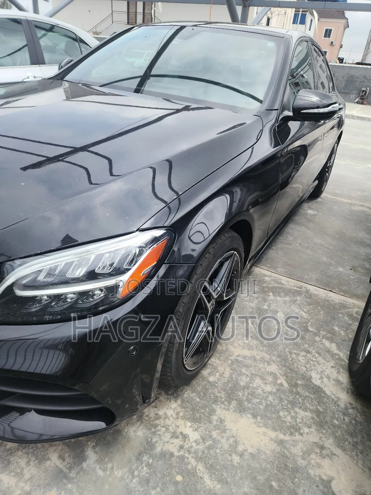 Mercedes-Benz C300 2019 Black