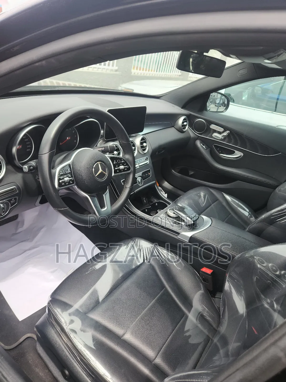 Mercedes-Benz C300 2019 Black