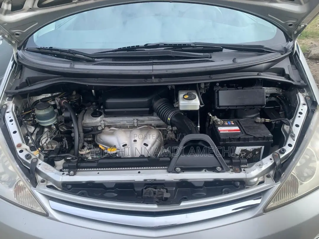 Toyota Previa 2025 Silver
