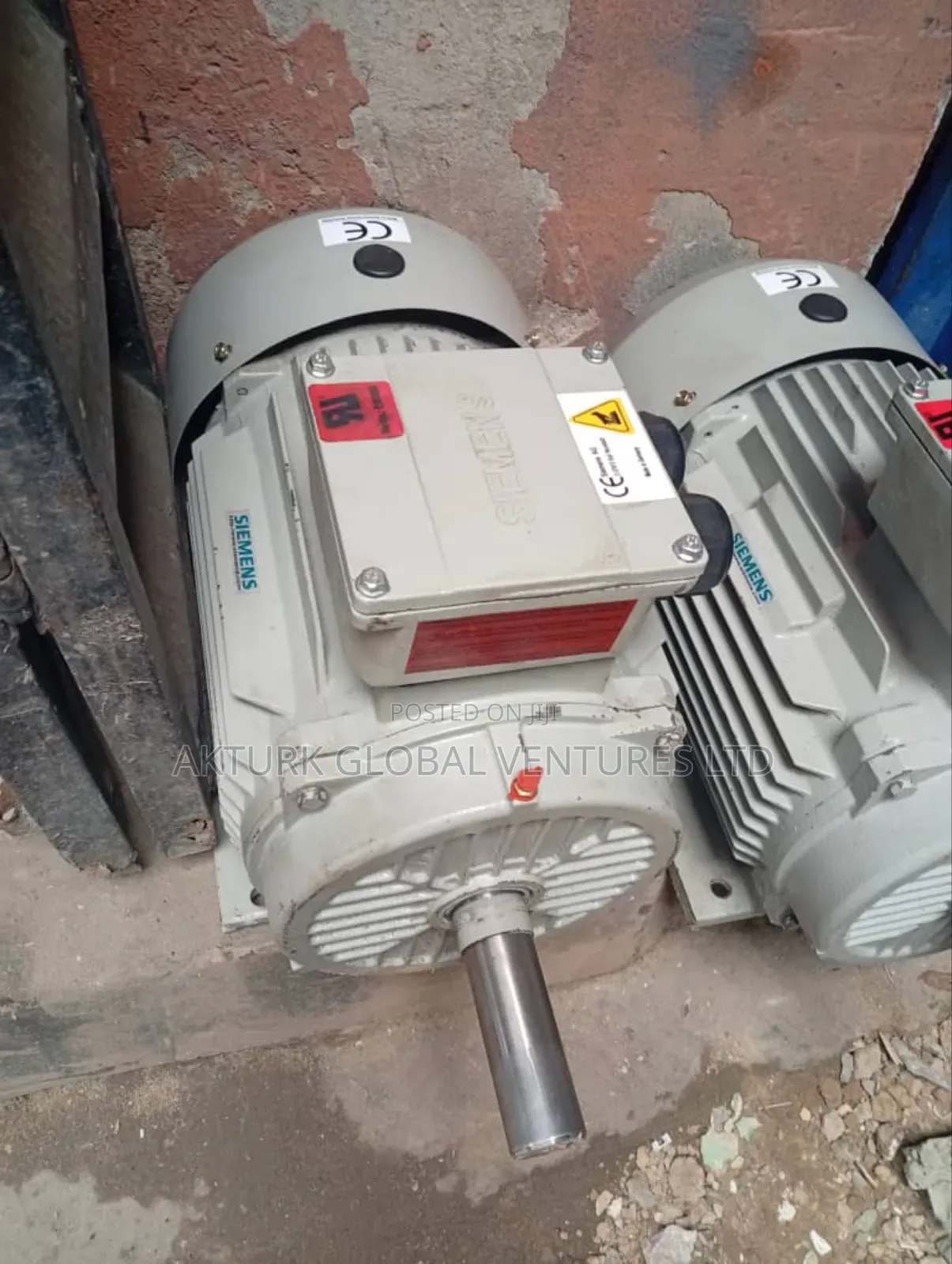 Senate Electric Motor 18.5 Kw 2850 RPM Base