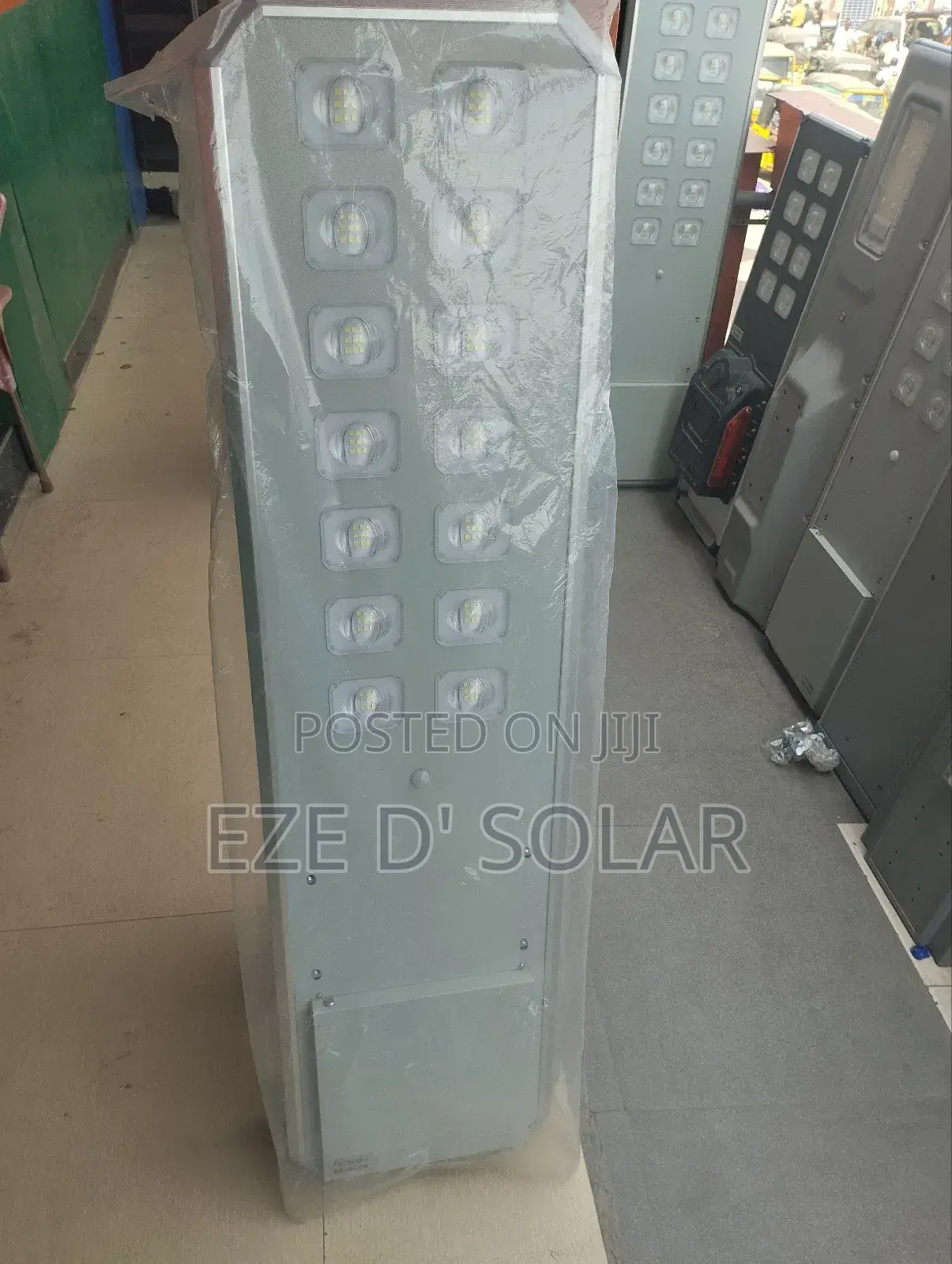 14 Eyes Solar Street Light