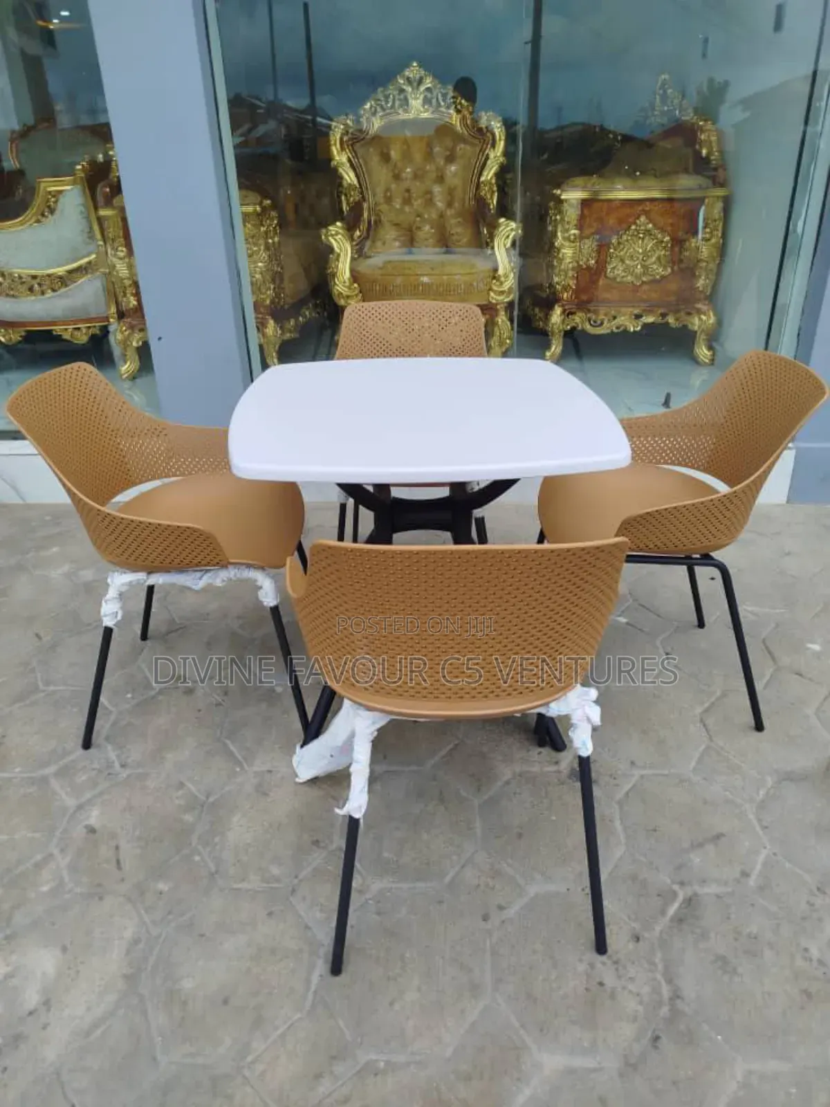 4 Seater New Design Dining