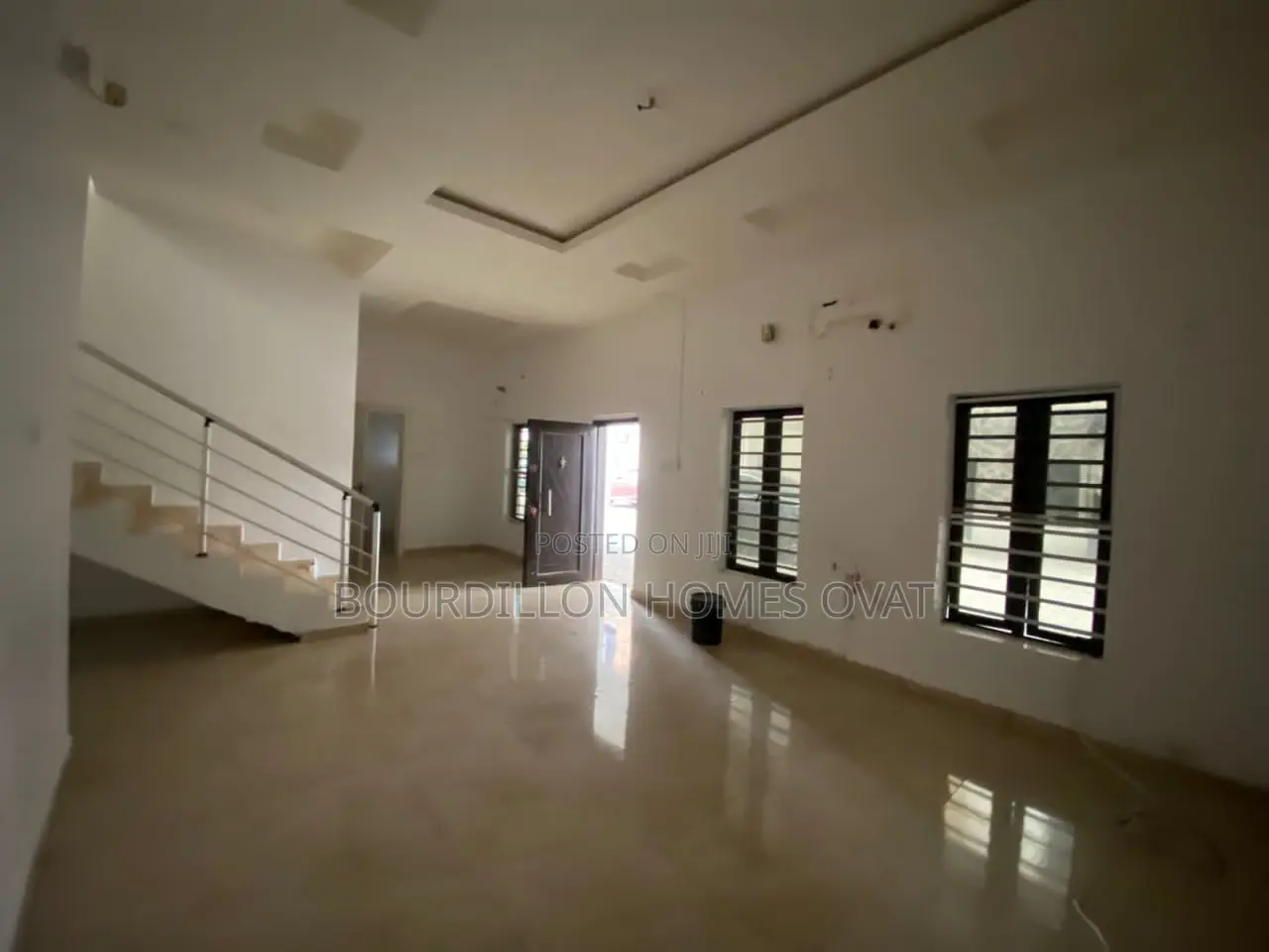4bdrm Duplex in Lekki for rent