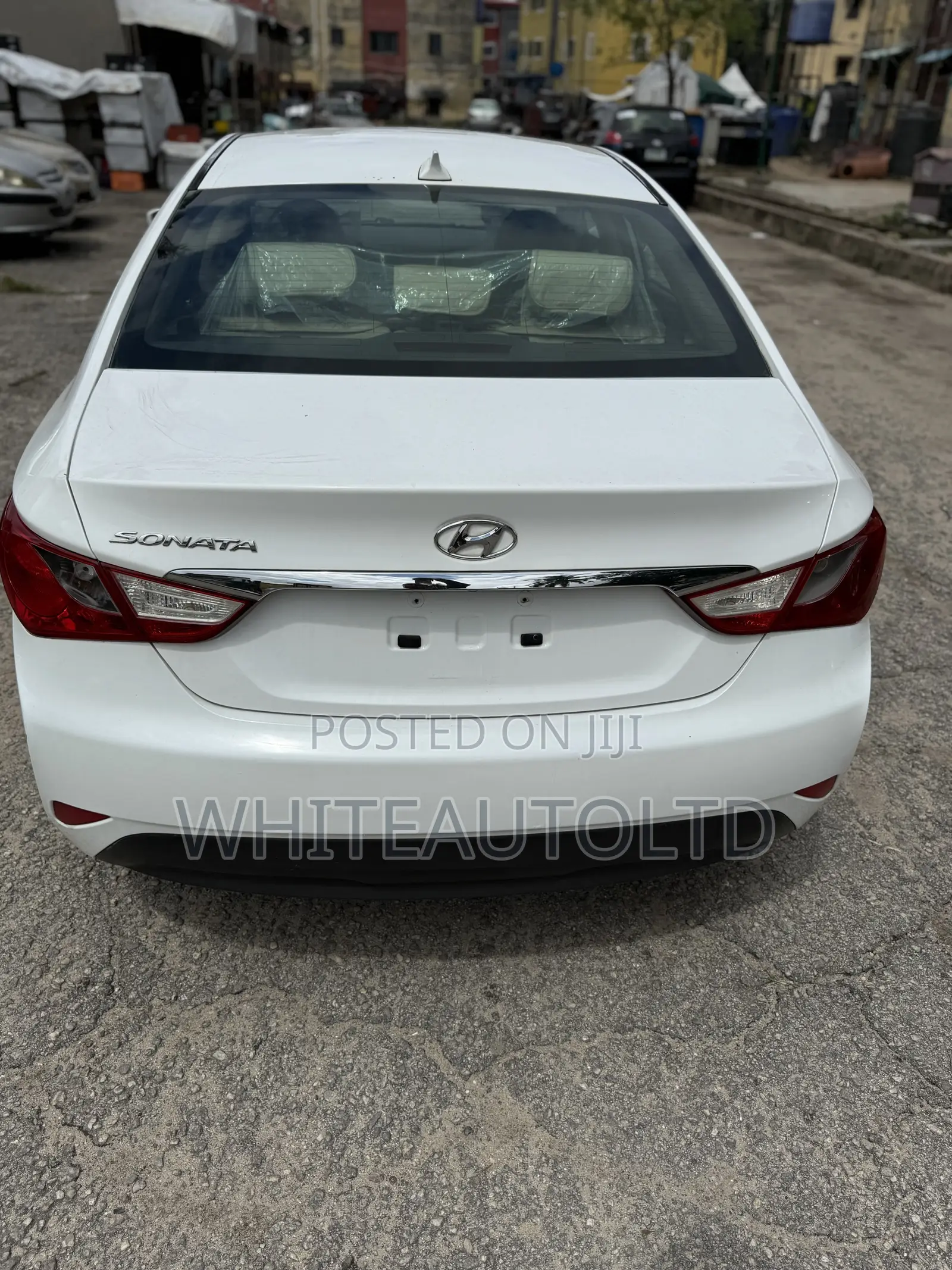 Hyundai Sonata SE Sedan FWD (2.4L 4cyl 6A) 2013 White