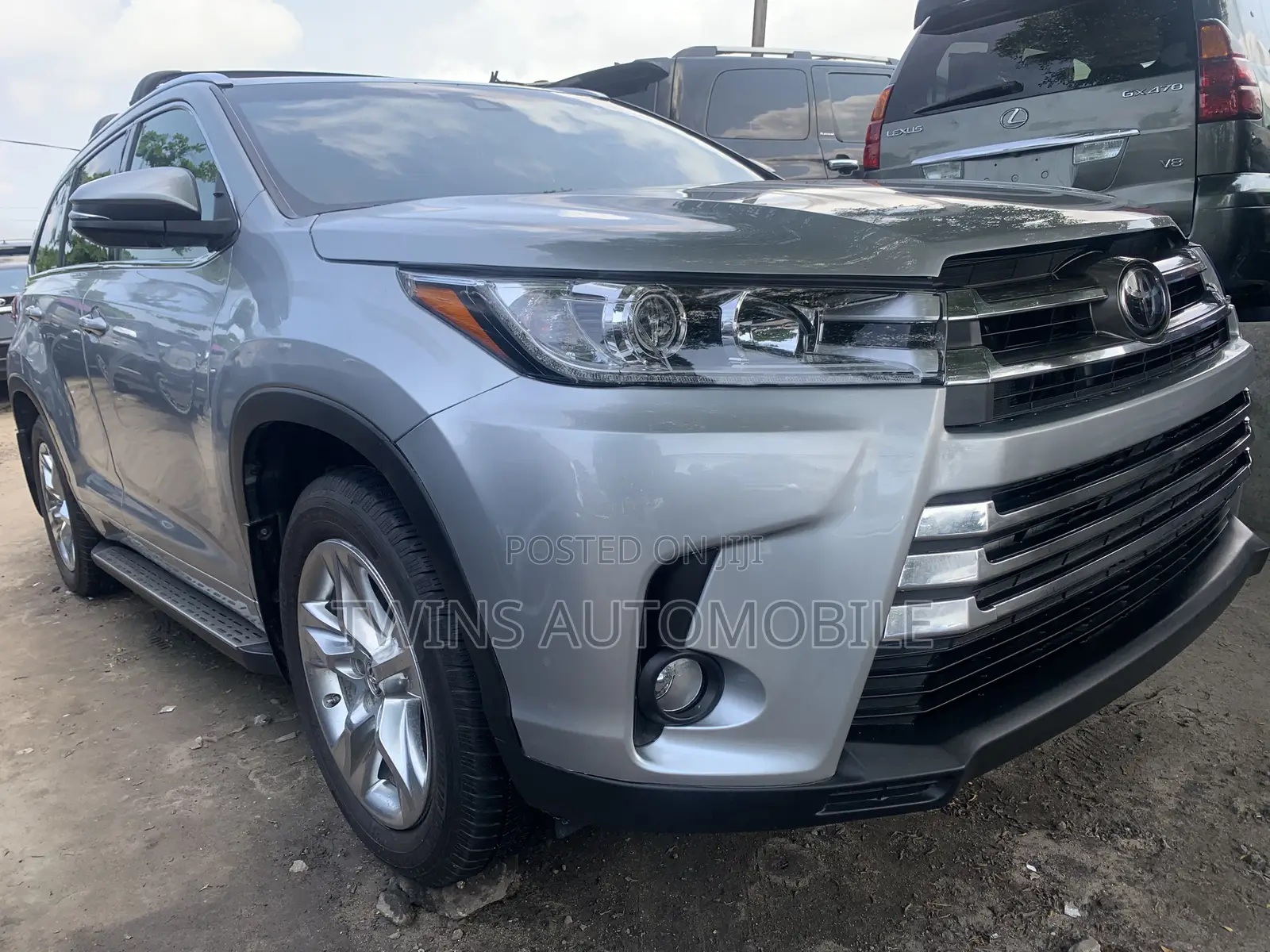 Toyota Highlander Limited 2019 Silver