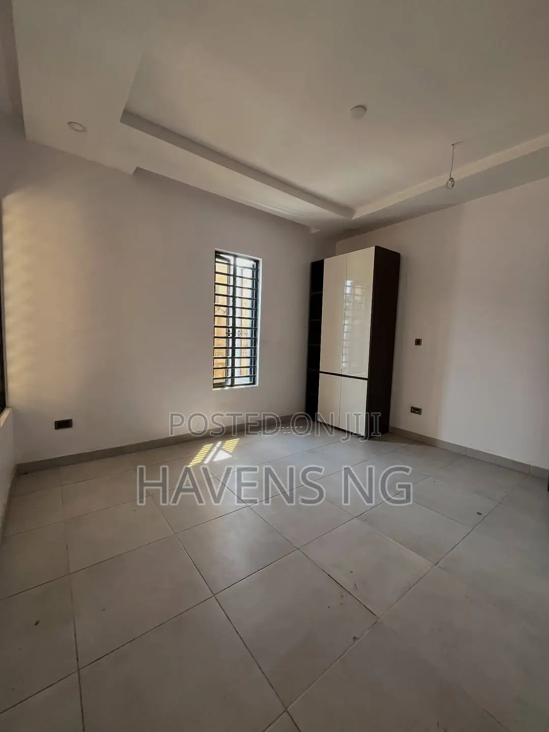 5bdrm Duplex in Megamound Estate., Ikota for sale