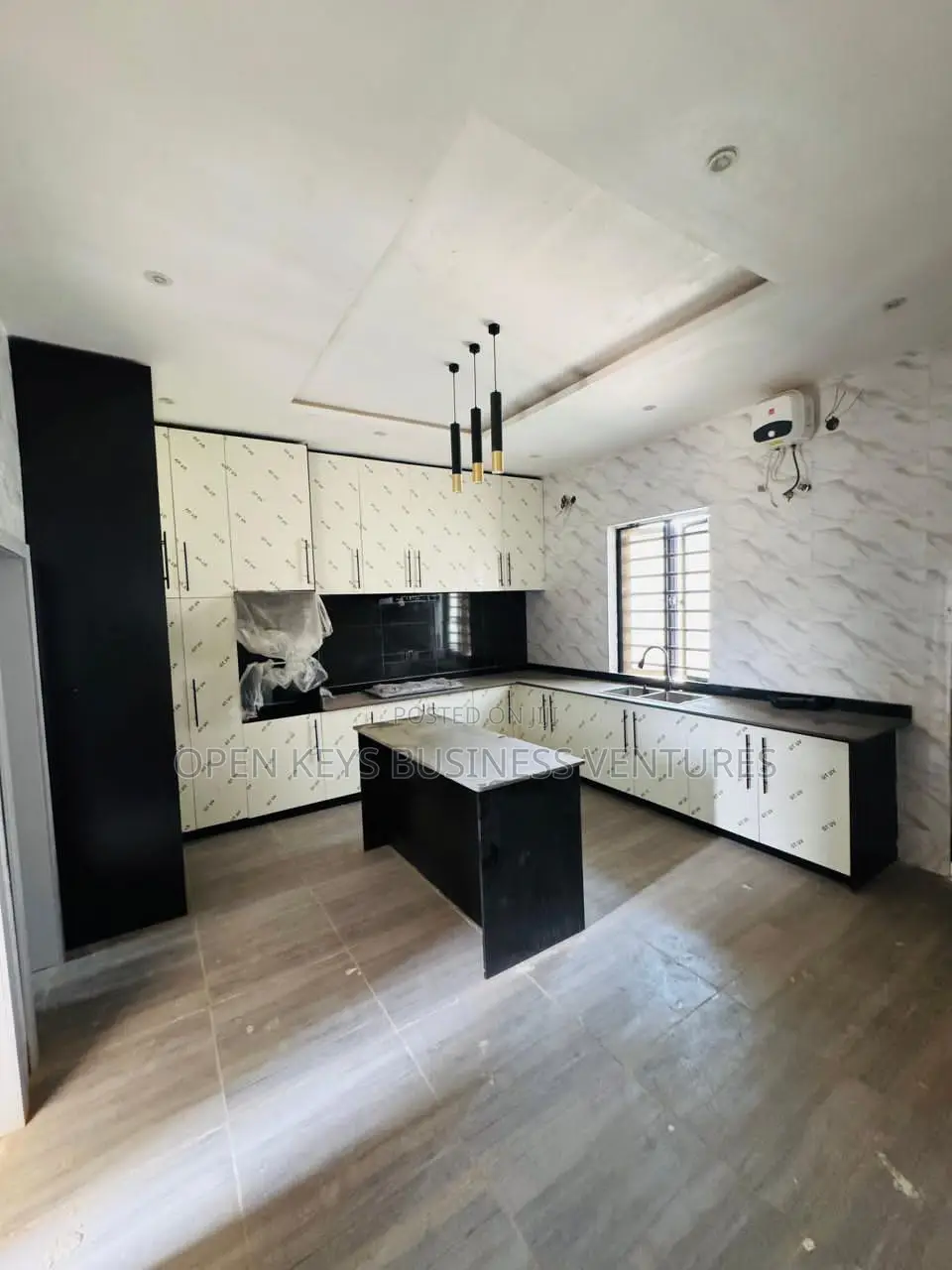 Furnished 4bdrm Duplex in Carlton Gate, Akobo for sale
