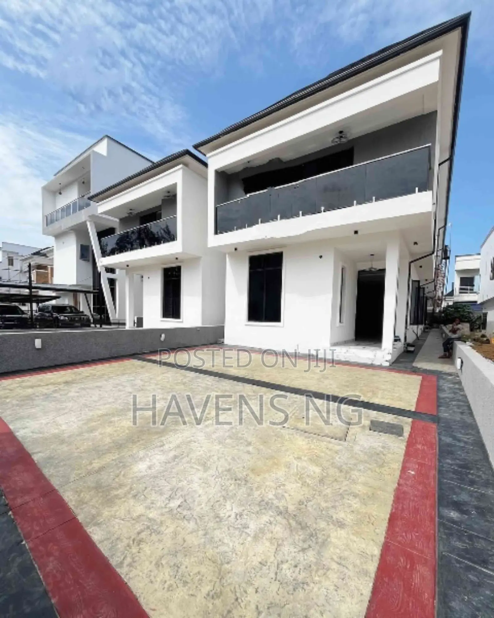5bdrm Duplex in Megamound Estate, Ikota for sale
