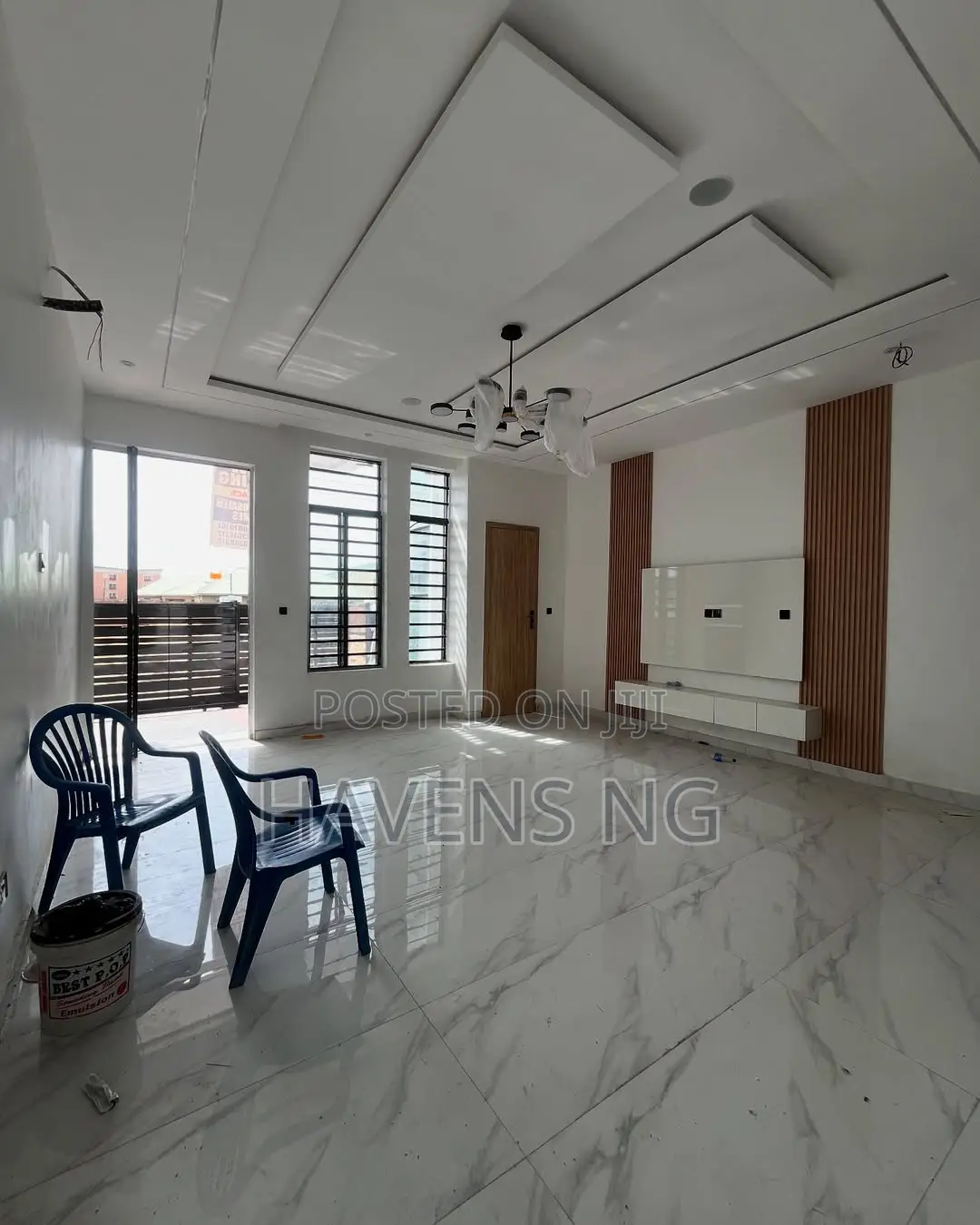 4bdrm Duplex in Ikota for sale