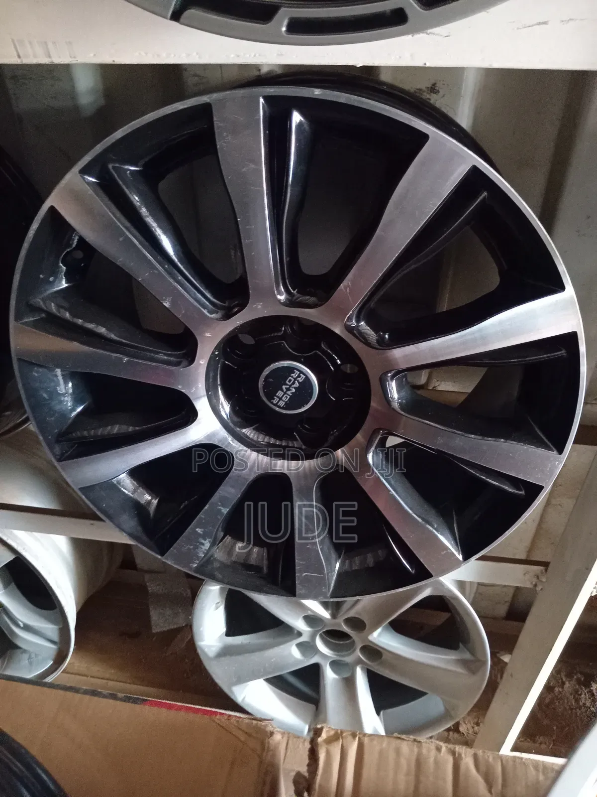 22 Rims Available for Range Rover