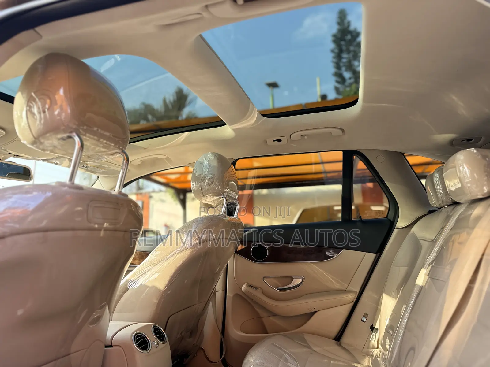 Mercedes-Benz GLC-Class 2018 Brown