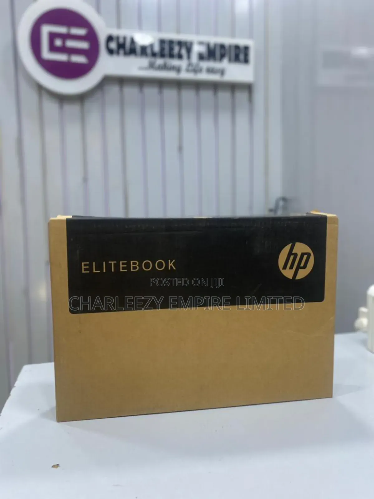 New Laptop HP EliteBook 1040 16GB Intel Core Ultra 7 SSD 512GB