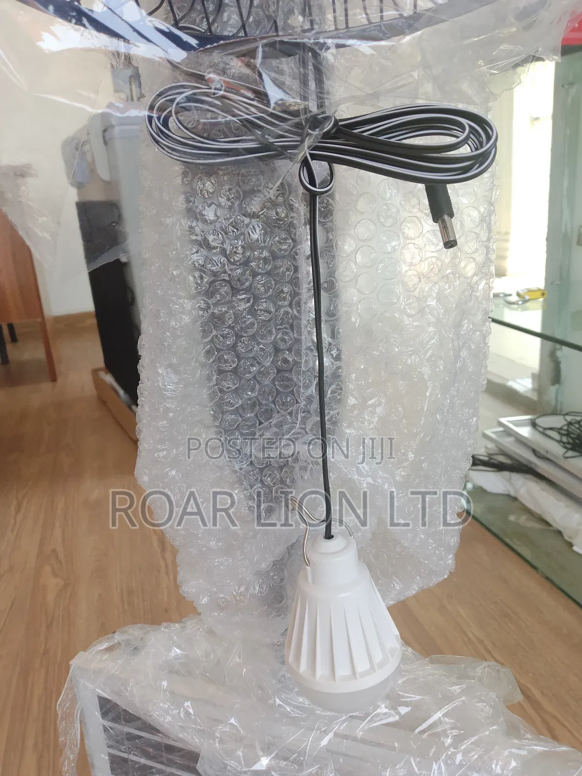 16inch Solar Rechargeable Fan With Panel