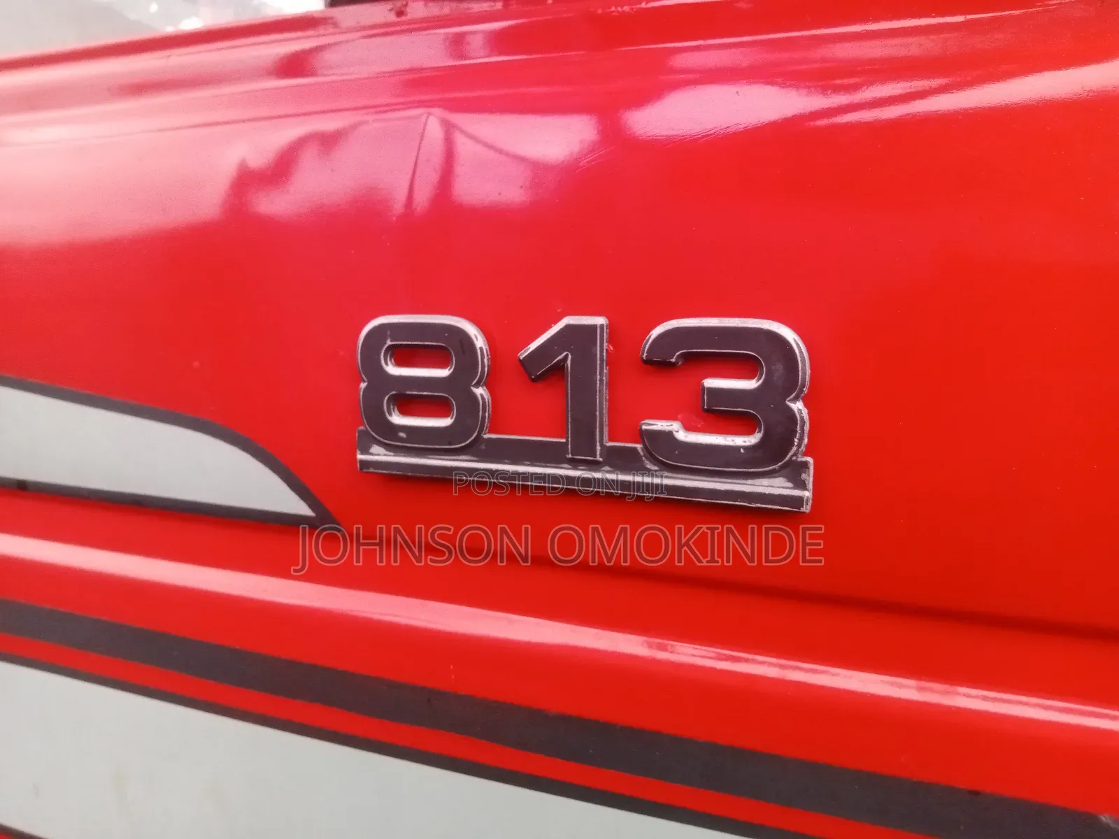 Mercedes-Benz 813 1999 Red
