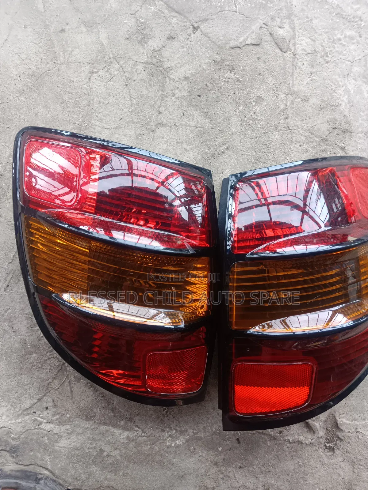 Back Light Toyota Pontiac Vibe 2003-2008