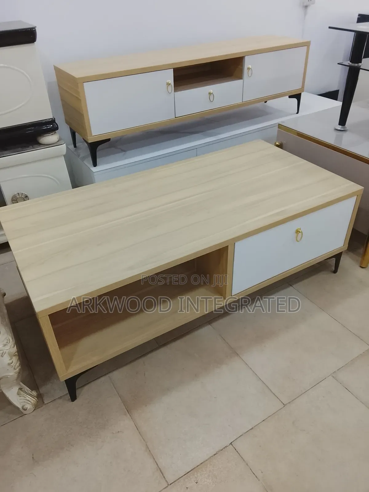 Foreign Made Tv Stand And Centre Table