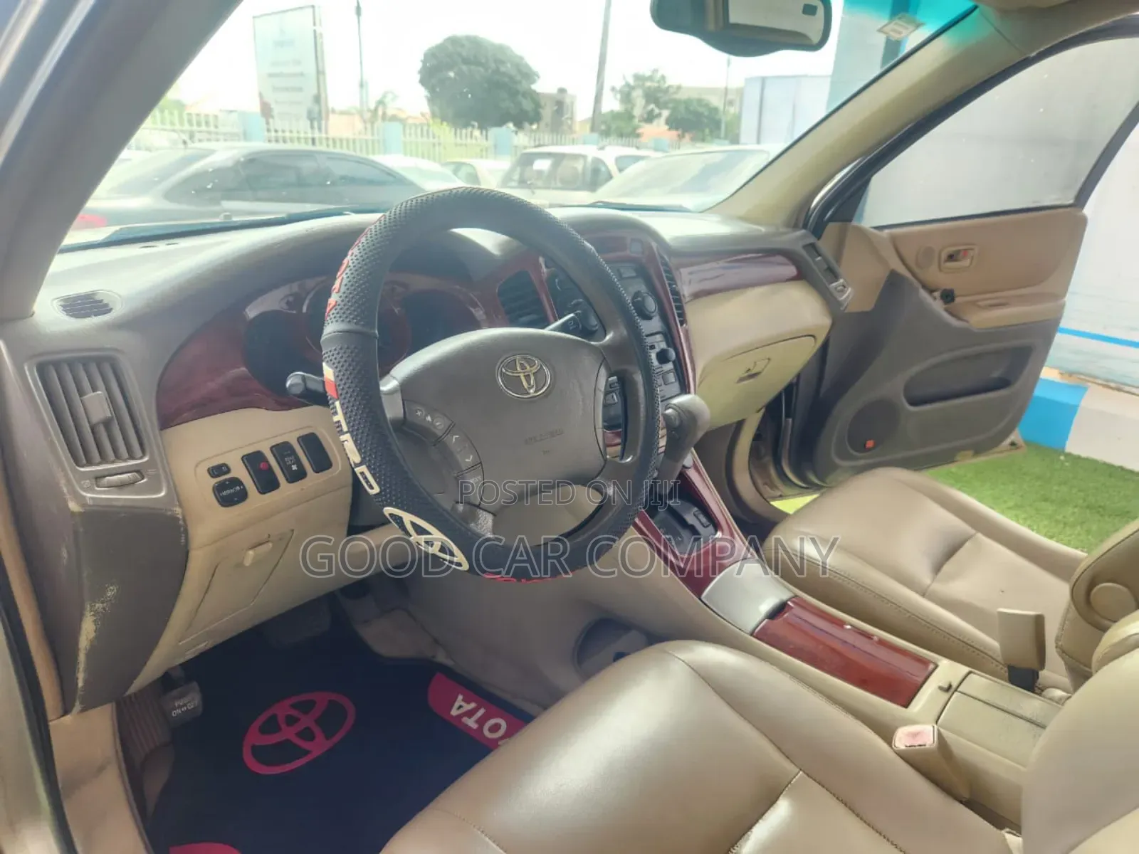 Toyota Highlander 2004 Gold