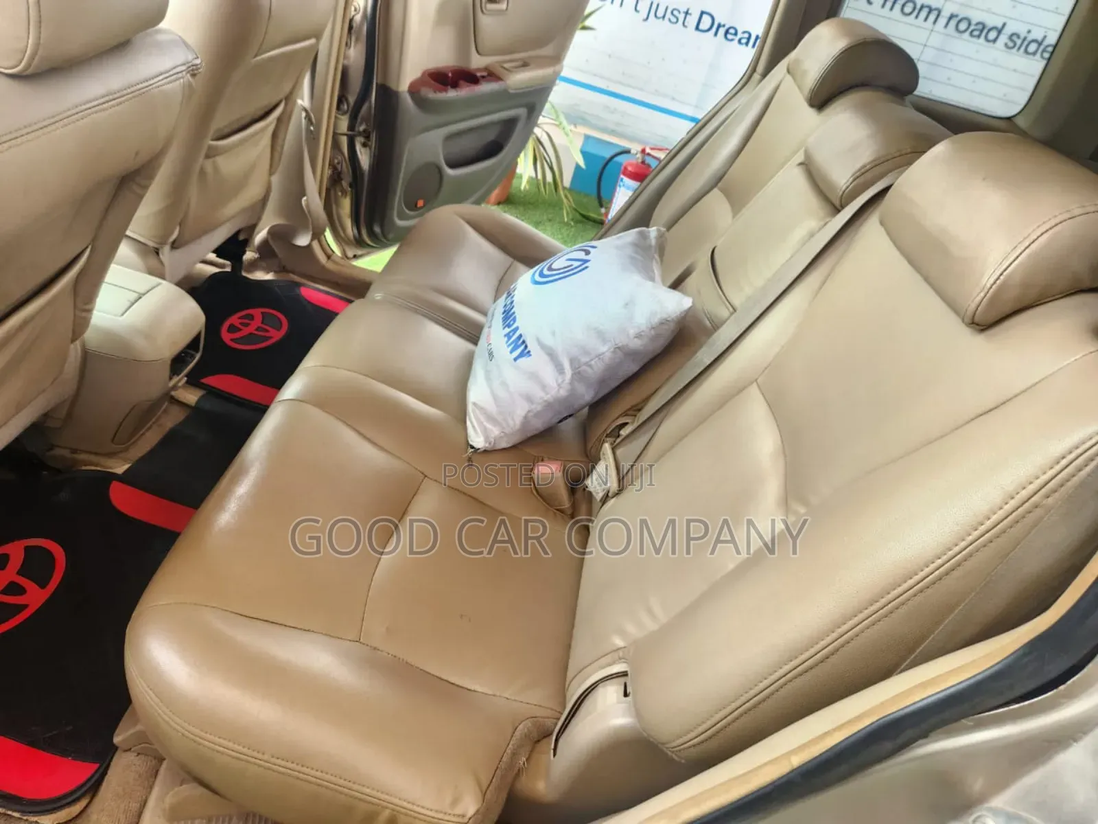 Toyota Highlander 2004 Gold