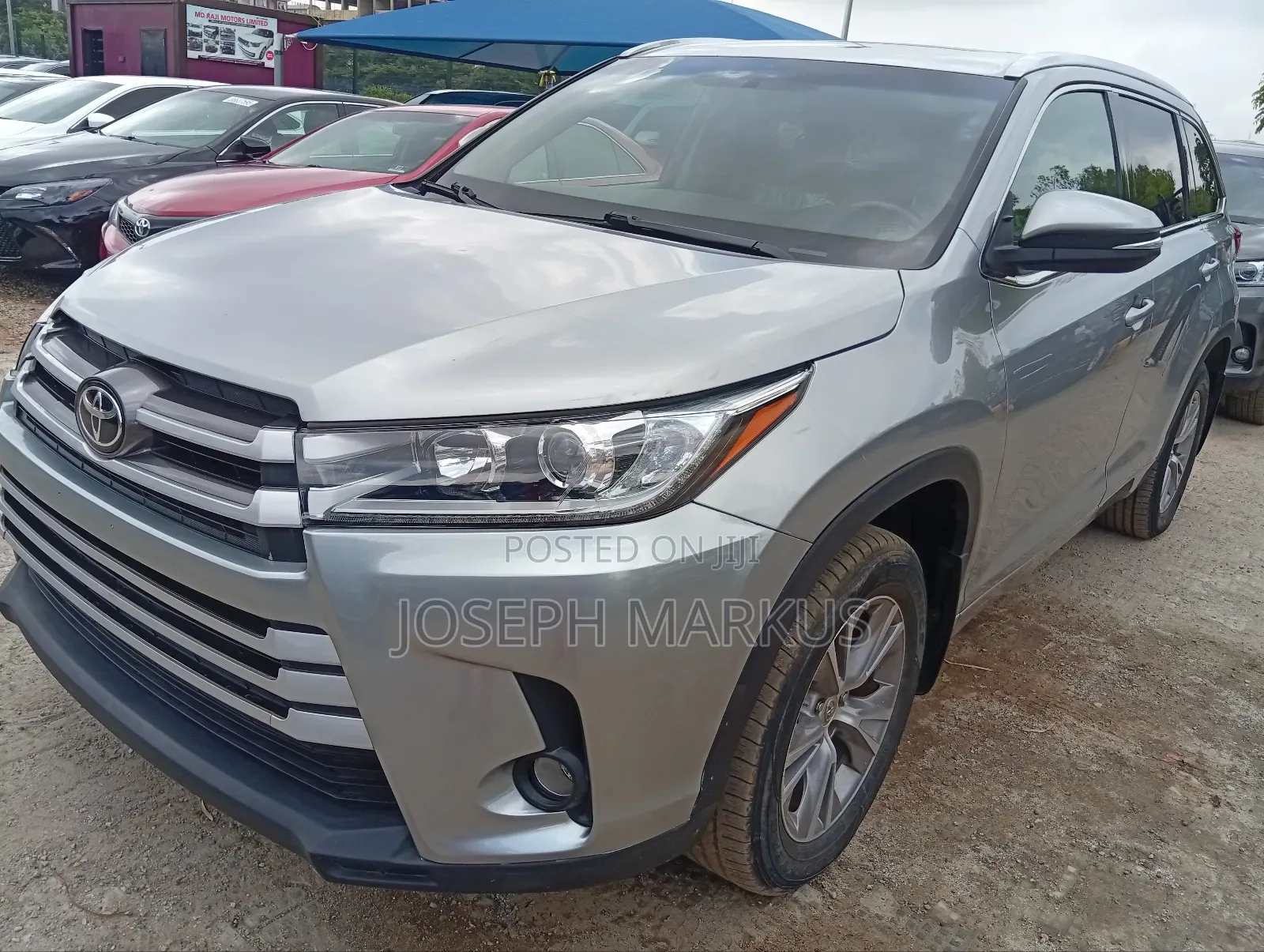 Toyota Highlander XLE 4x4 V6 (3.5L 6cyl 8A) 2018 Silver