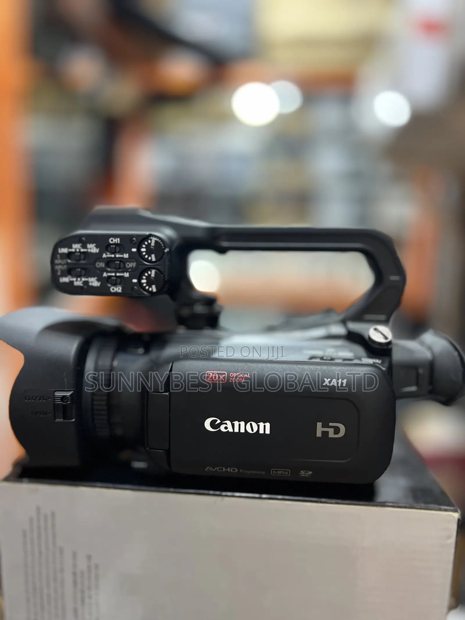Canon Xa11