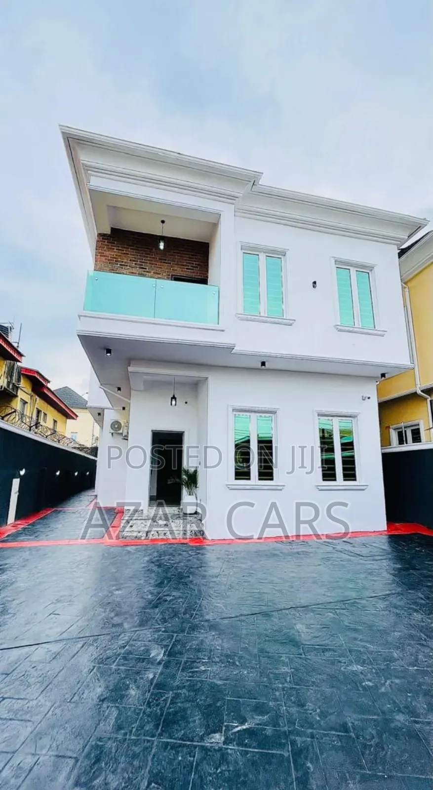 5bdrm Apartment in Omole Phase1, Ikeja for sale