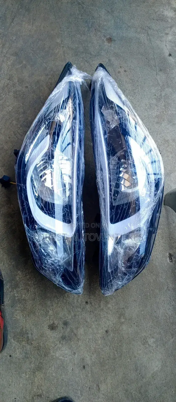 Hyundai Elantra 2014 Headlight