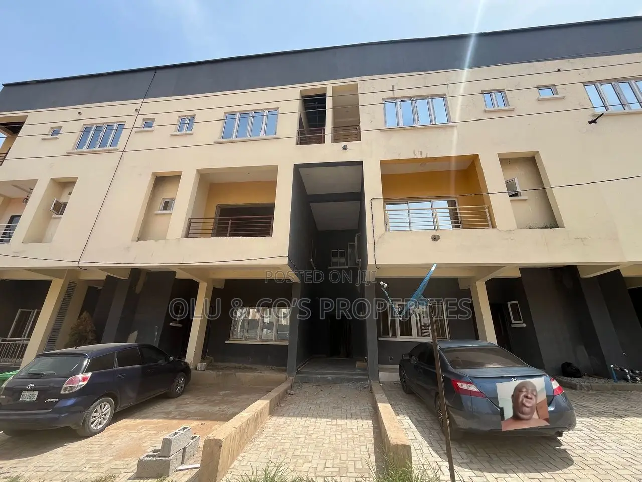 2bdrm Block of Flats in Paradise 2 Estate, Life Camp for sale