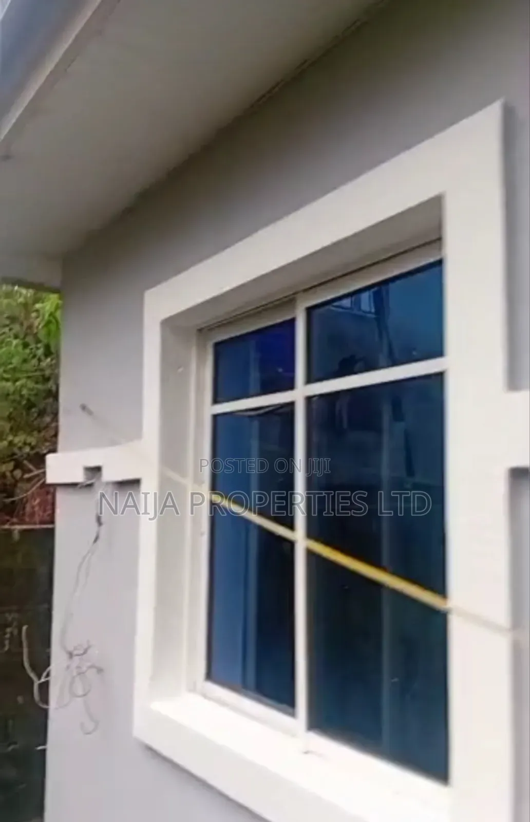 3bdrm Bungalow in New Rd, Awoyaya for sale