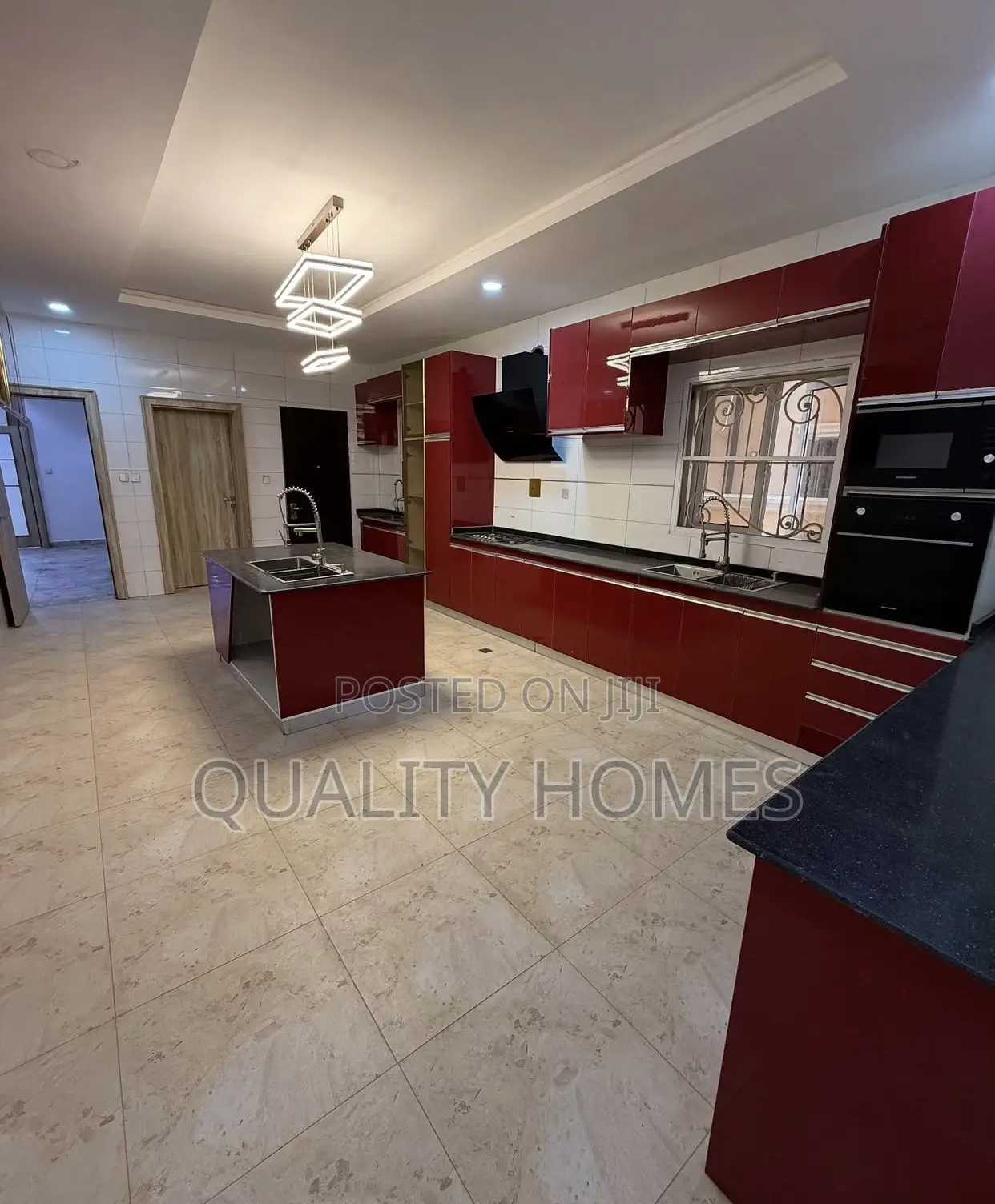 Furnished 7bdrm Mansion in Asokoro for sale