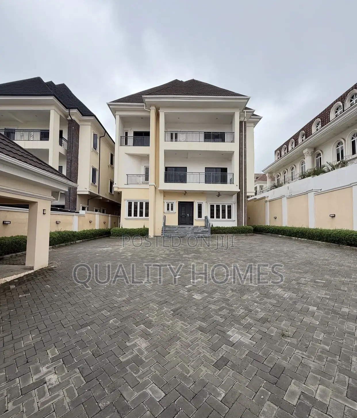 Furnished 7bdrm Mansion in Asokoro for sale