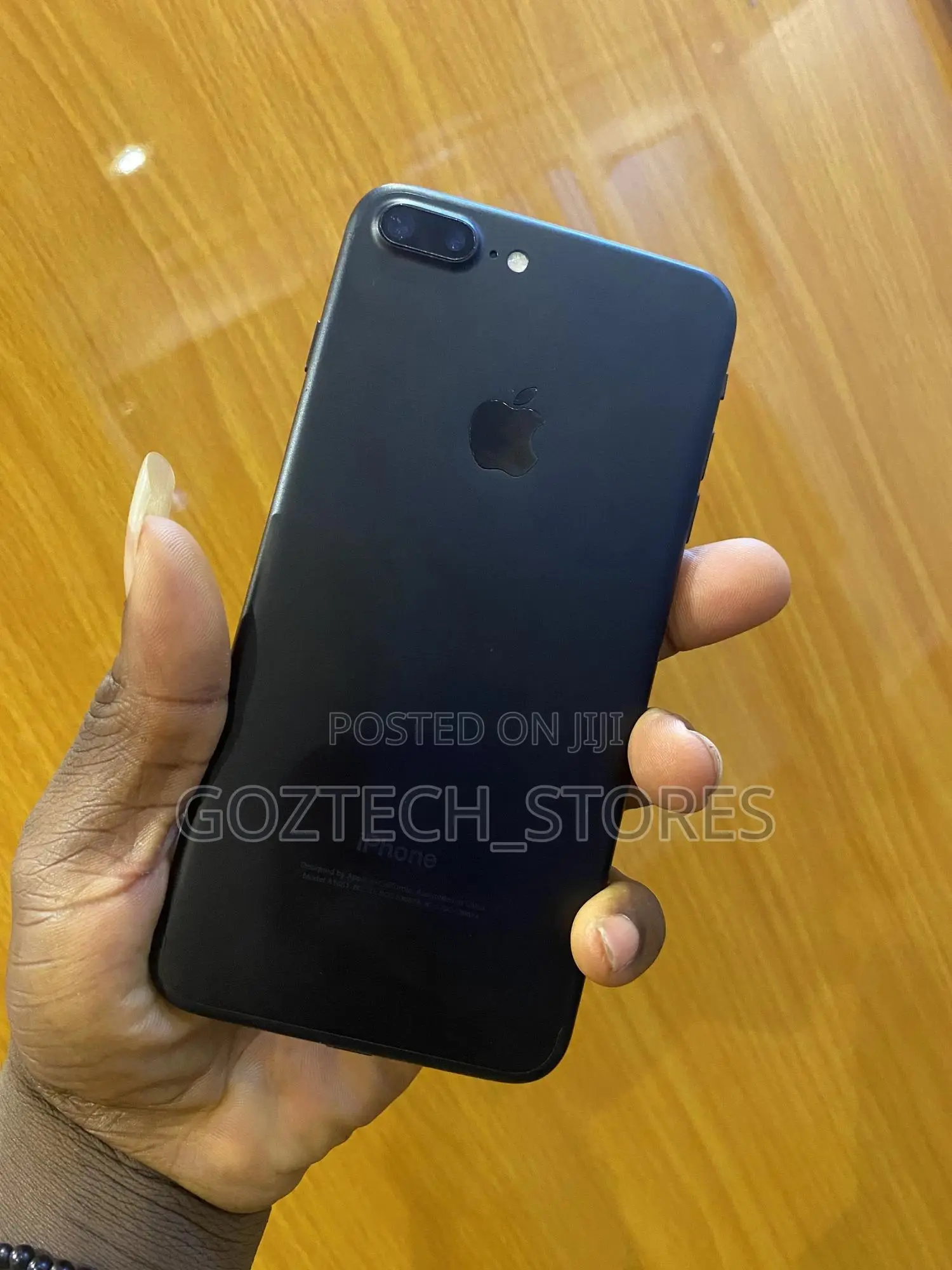 Apple iPhone 7 Plus 32 GB Black