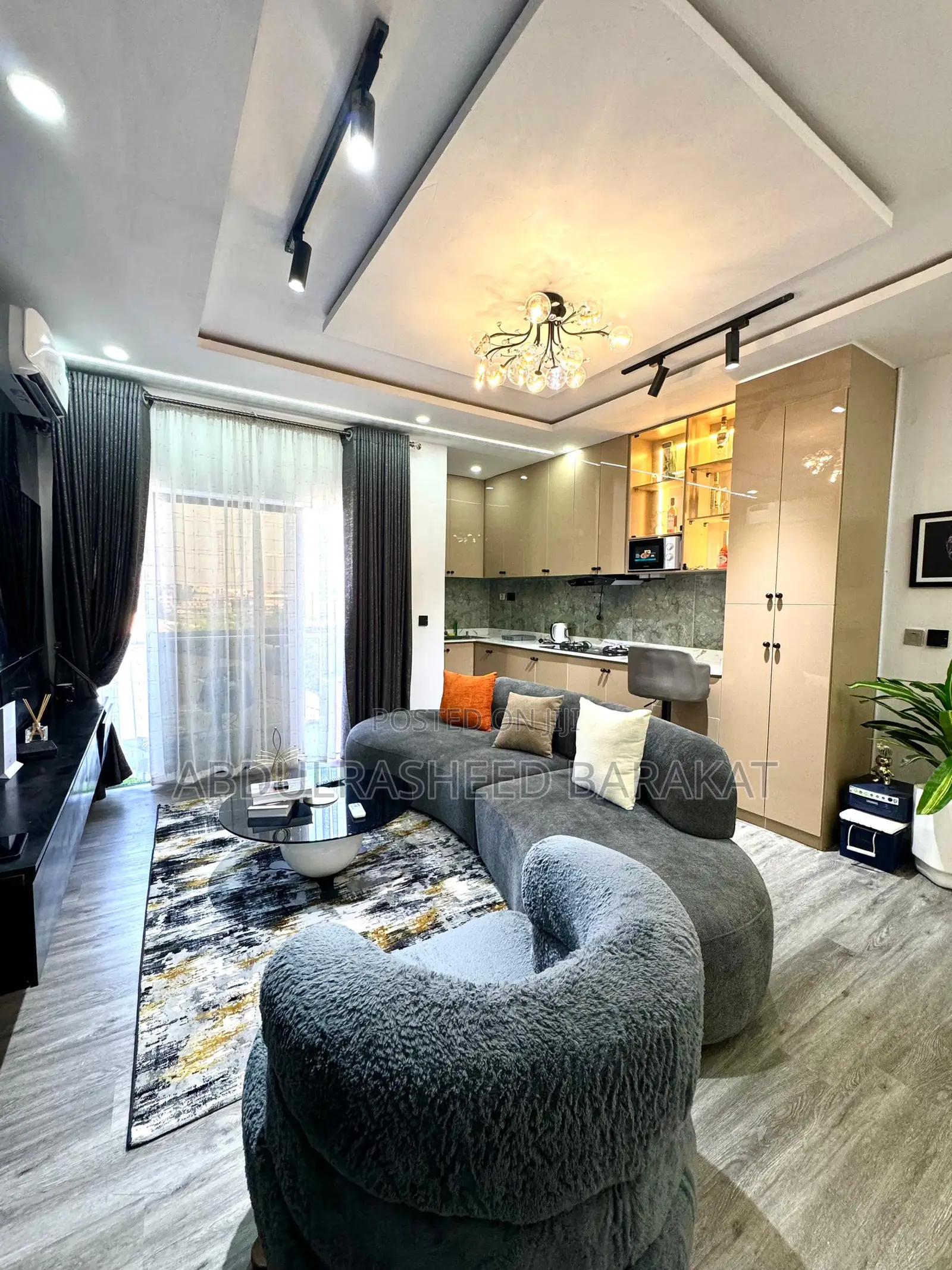 Luxury One Bedroom With Pool
