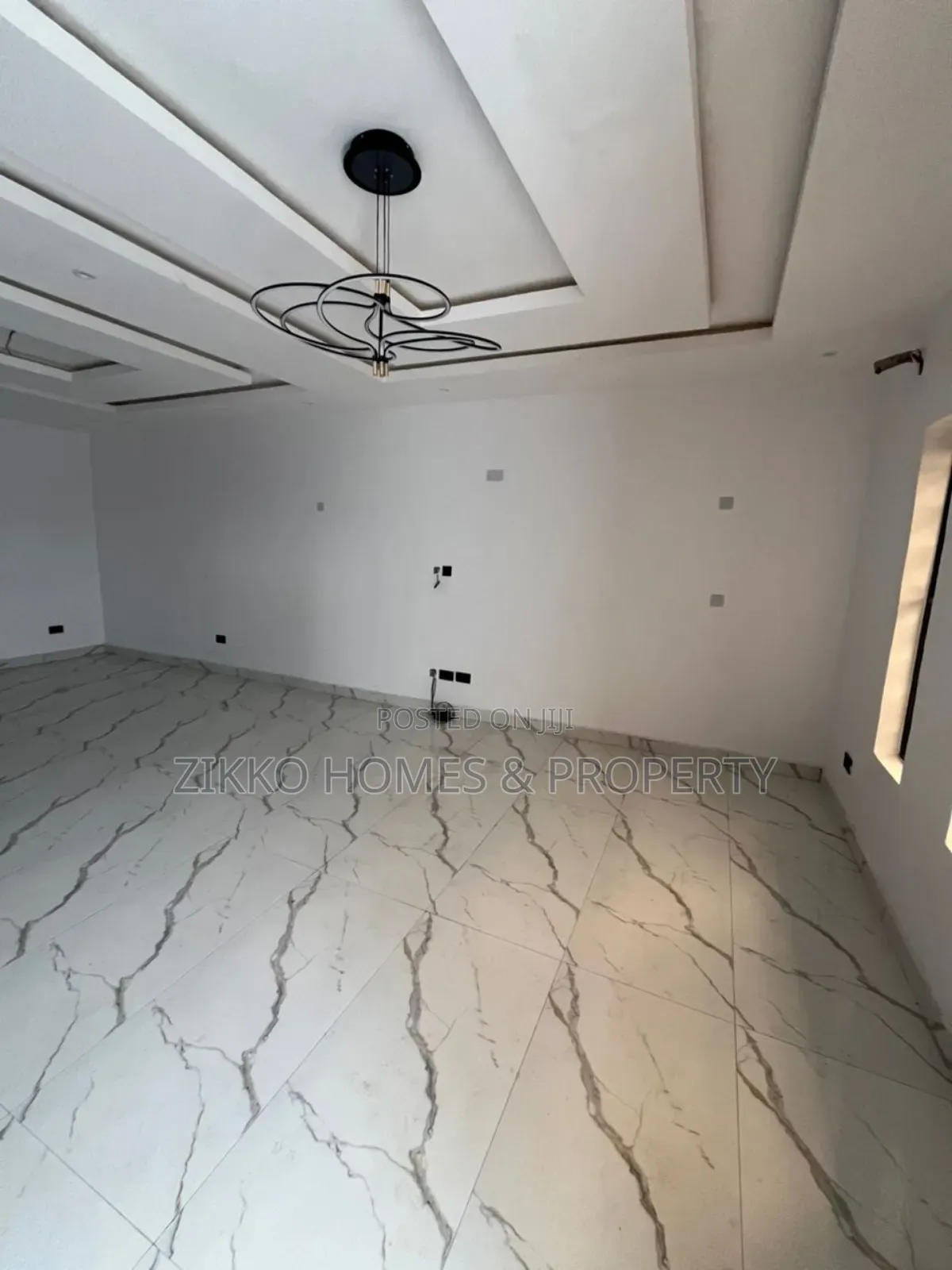 3bdrm Townhouse/Terrace in Ikota, Lekki for sale