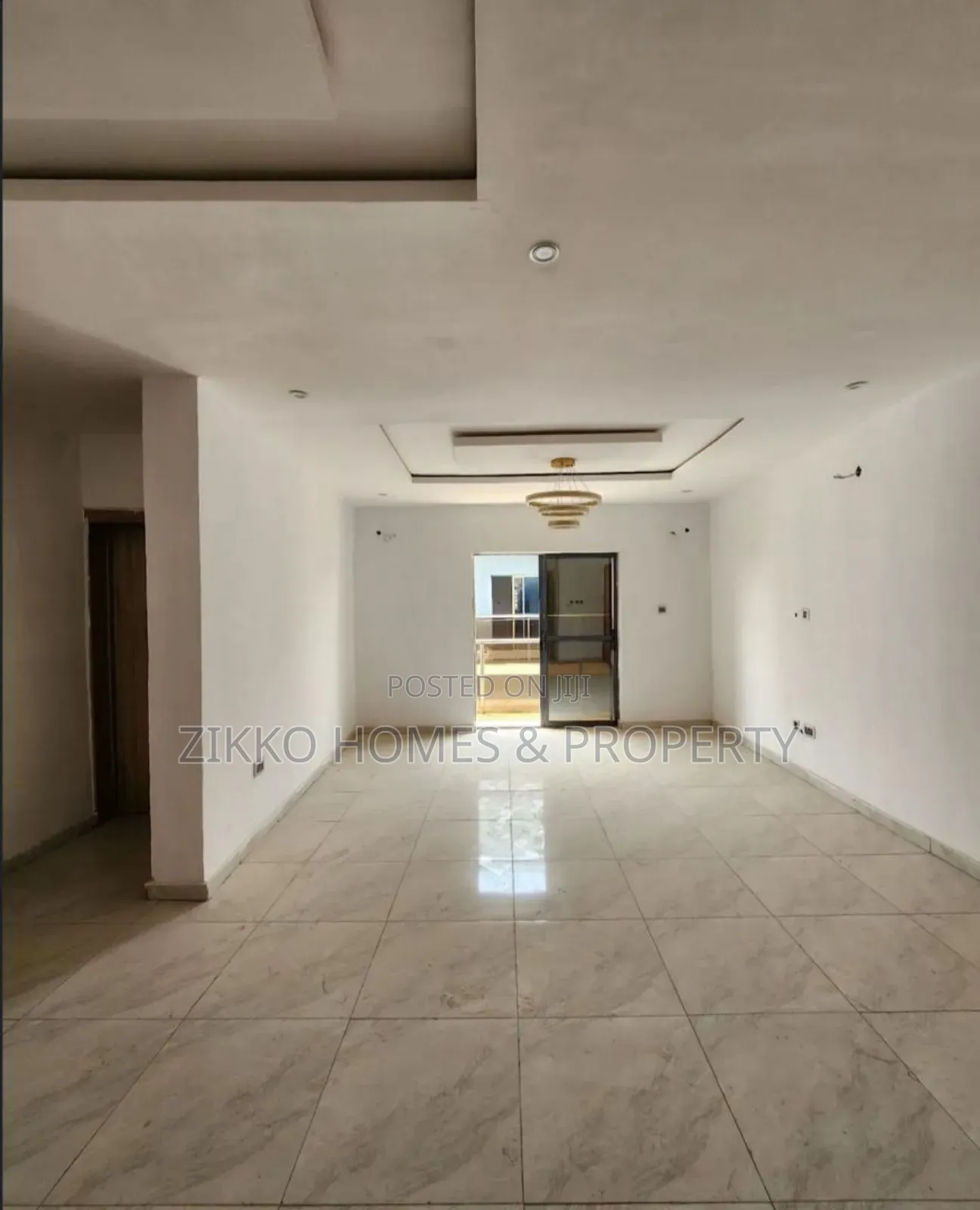 3bdrm Apartment in Ikota Gra, Lekki for sale
