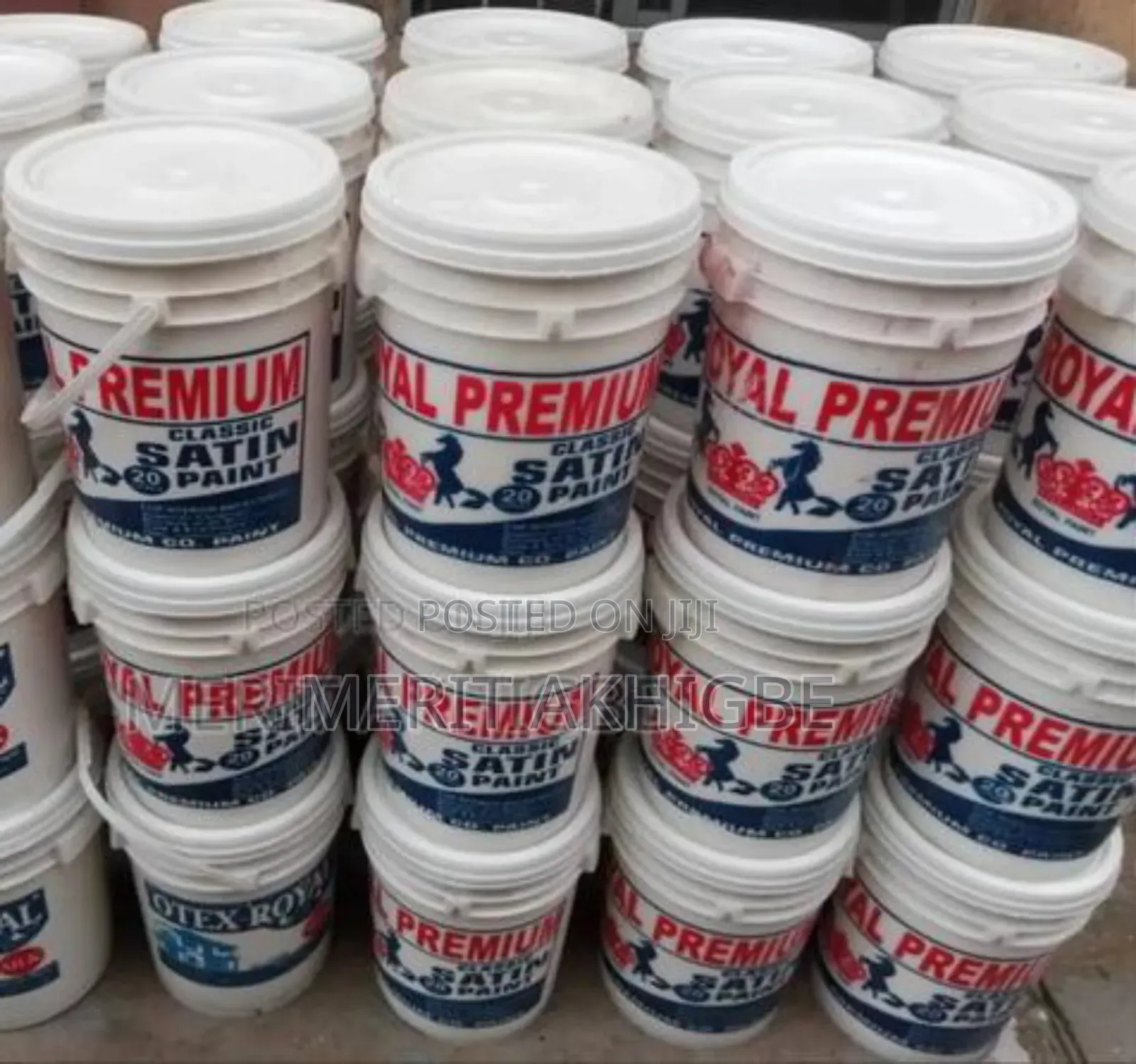 Royal Premium Classic Satin Paint